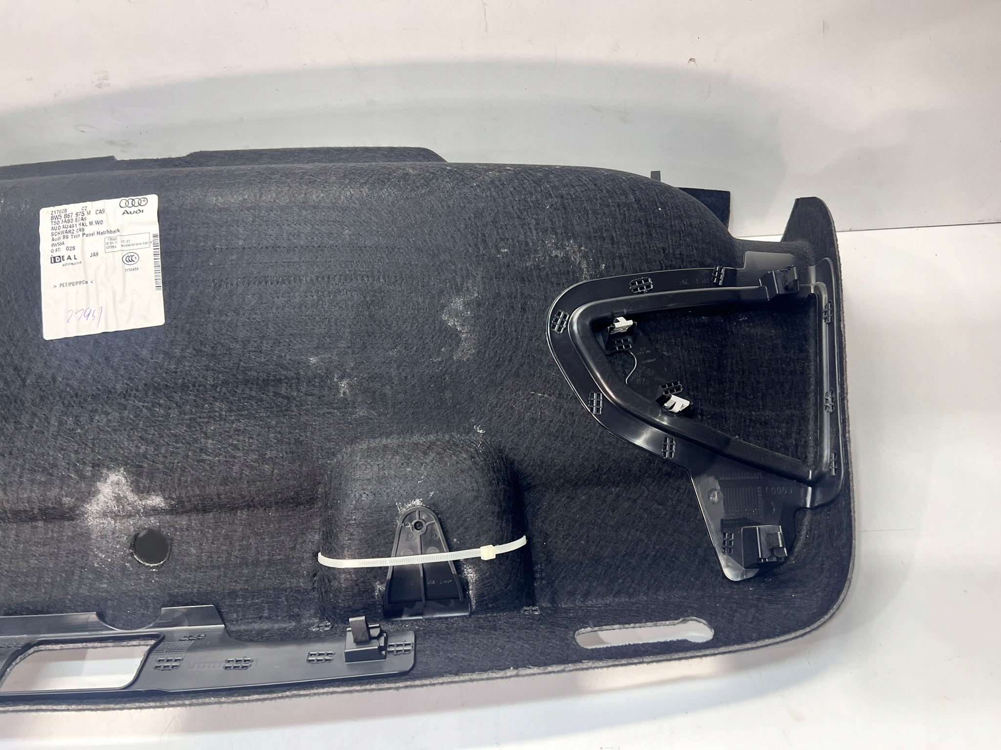 upholstery bonnet rear part AUDI A4 B9 sedan 8W5867975M CA9