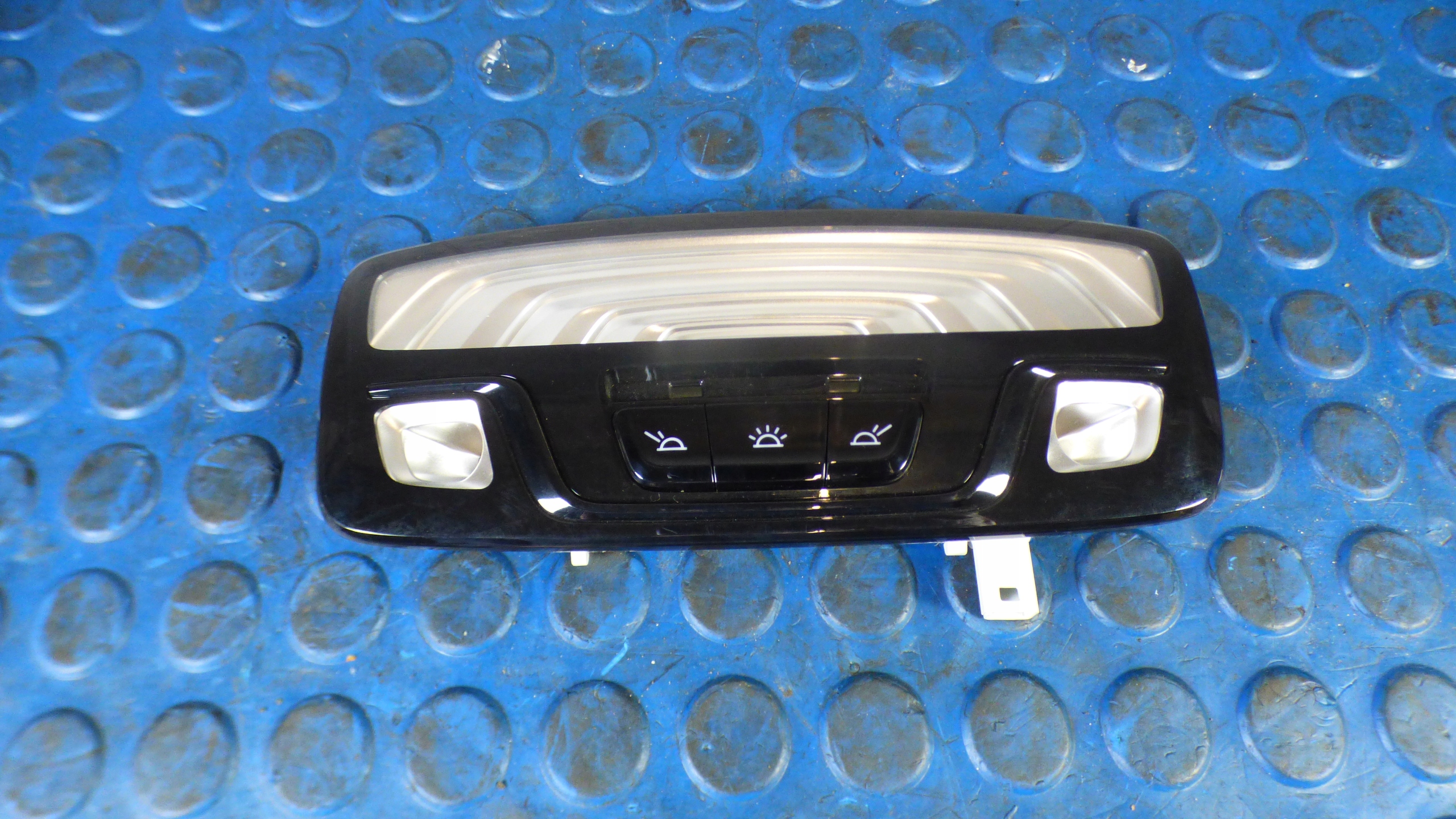 light lighting cabs 43680141302 BMW 7 G11