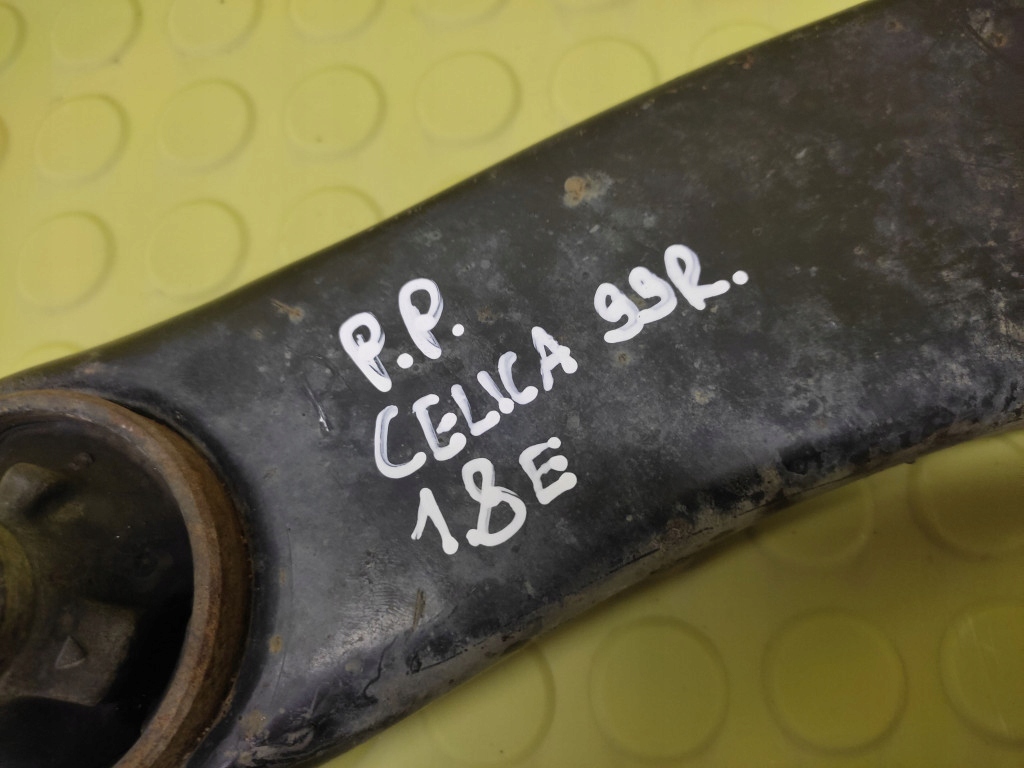 TOYOTA CELICA VII 1.8 arm right front