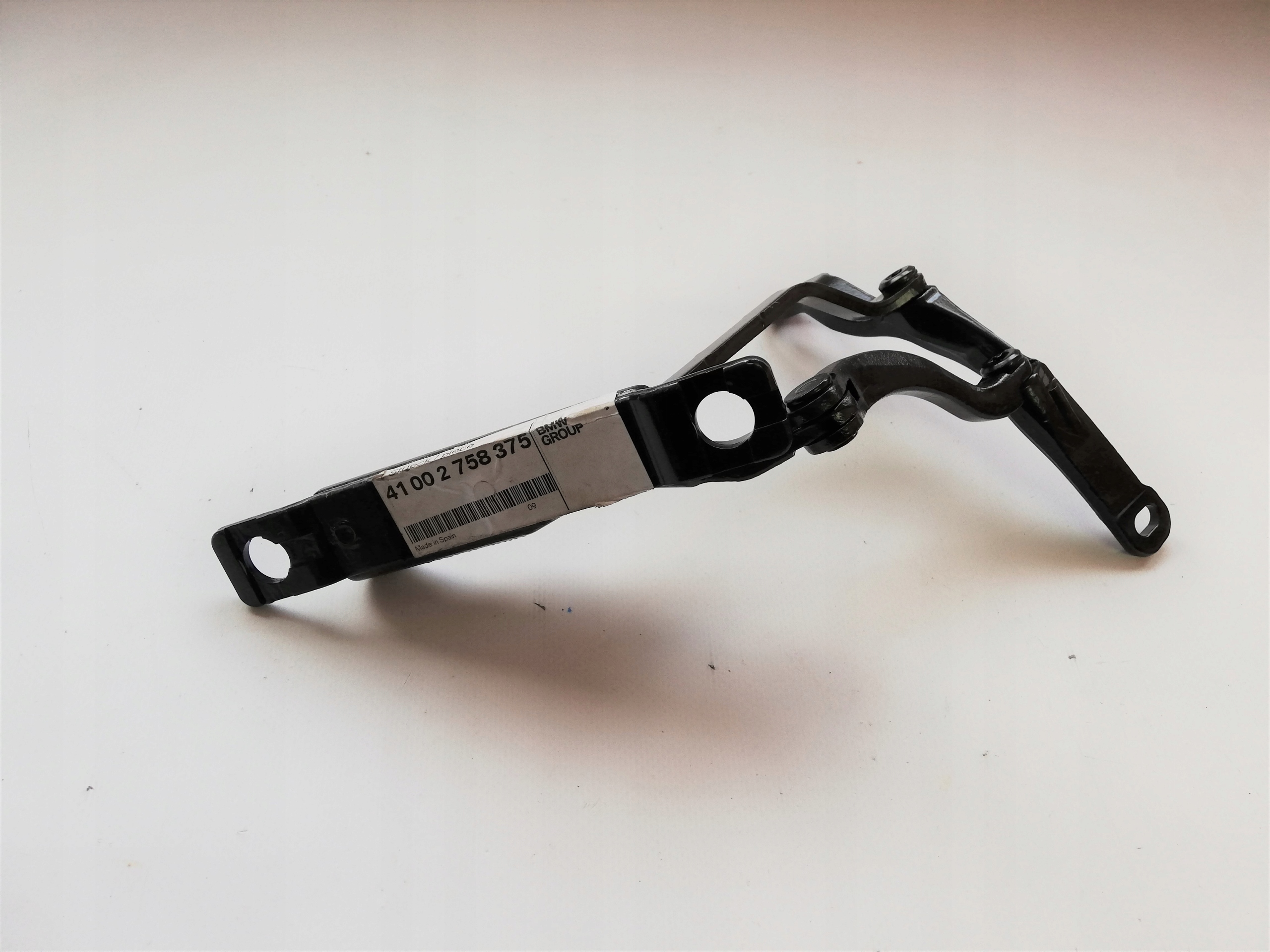 41002758375 - Петля крышки багажника левая MINI R57 LIFT