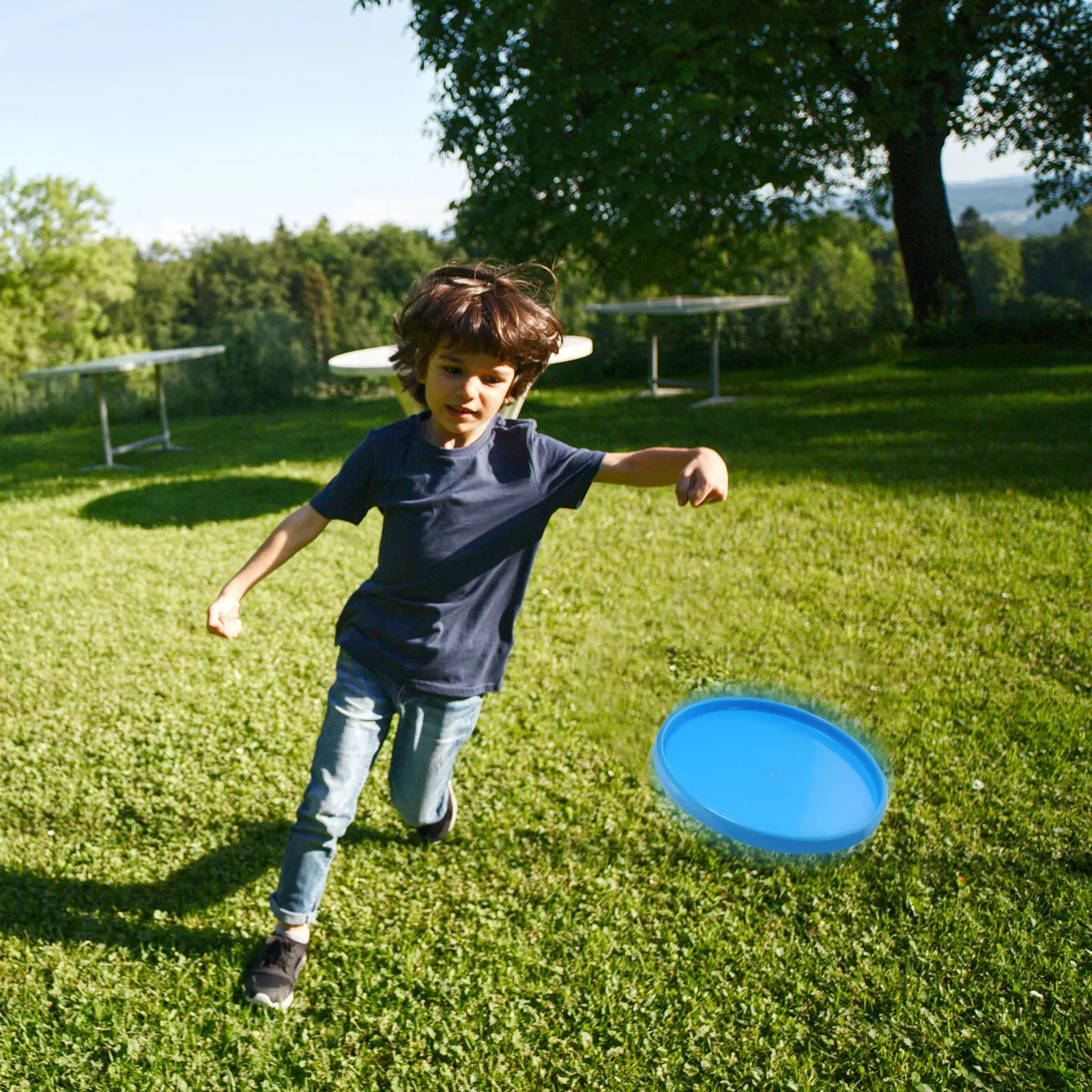 Latające talerze z zabawkami Model other