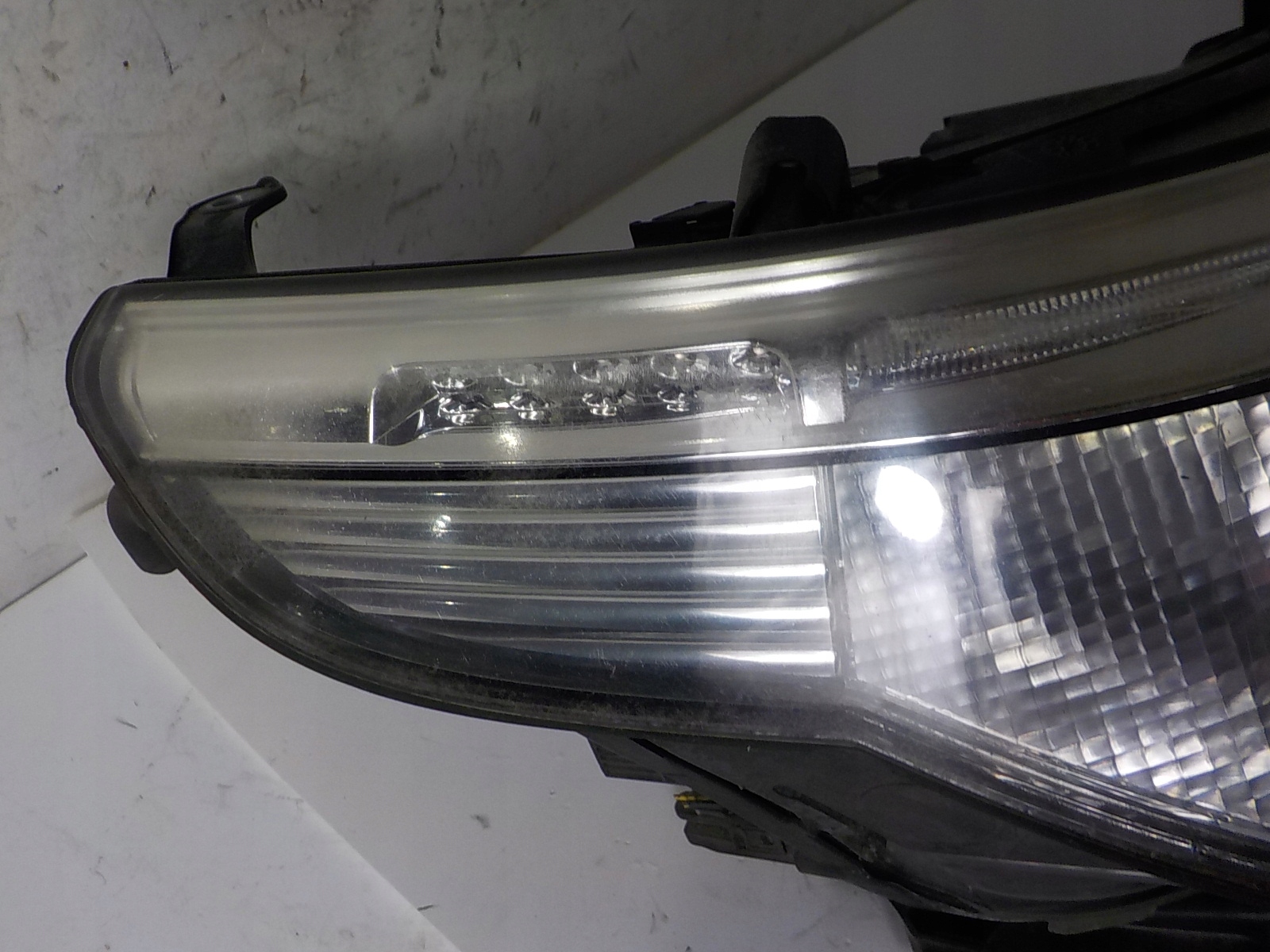 BMW 5 E60 E61 XENON light right front front UK