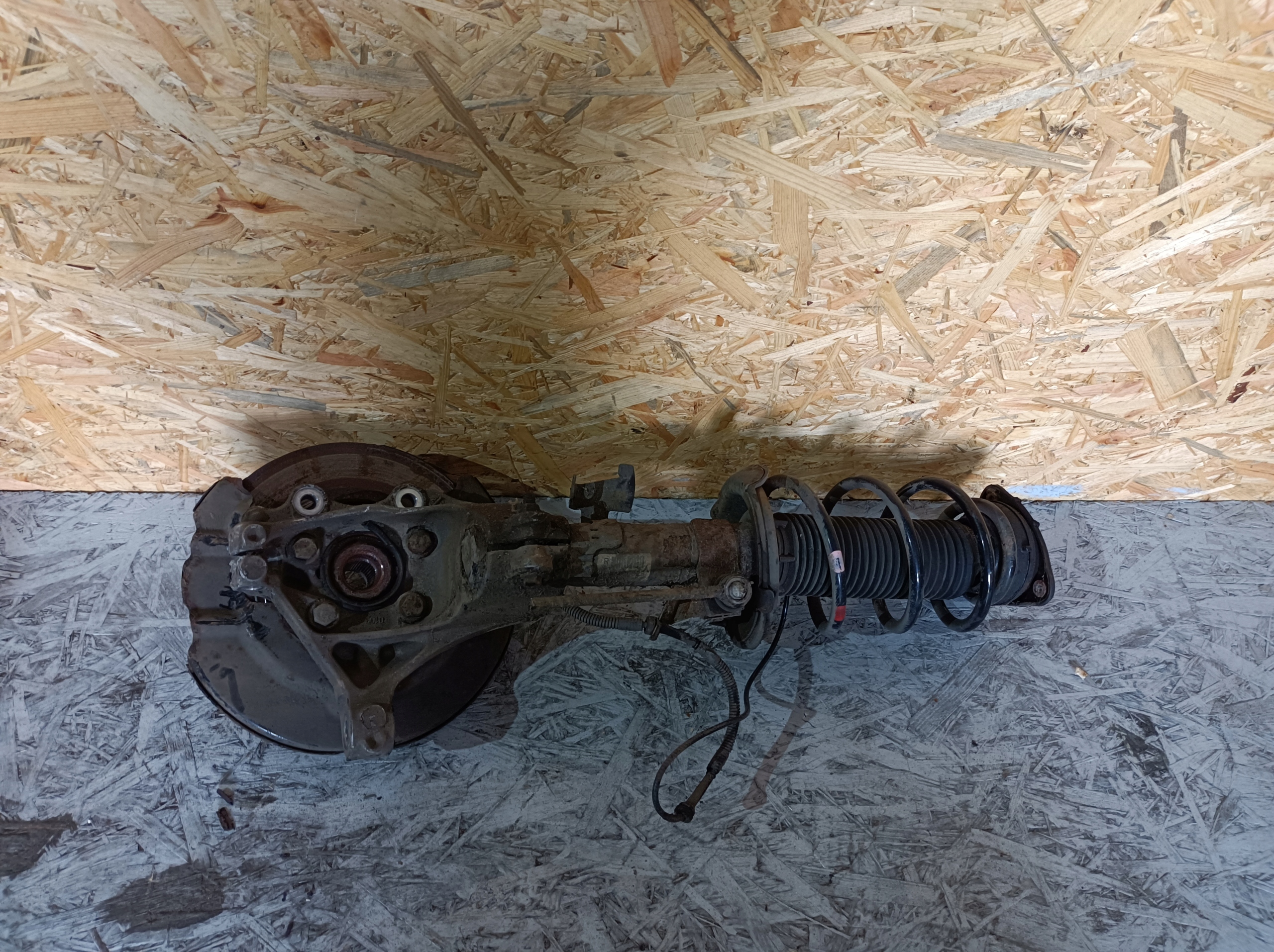 shock absorber MCPERSON swing right front VOLVO V40 II D2