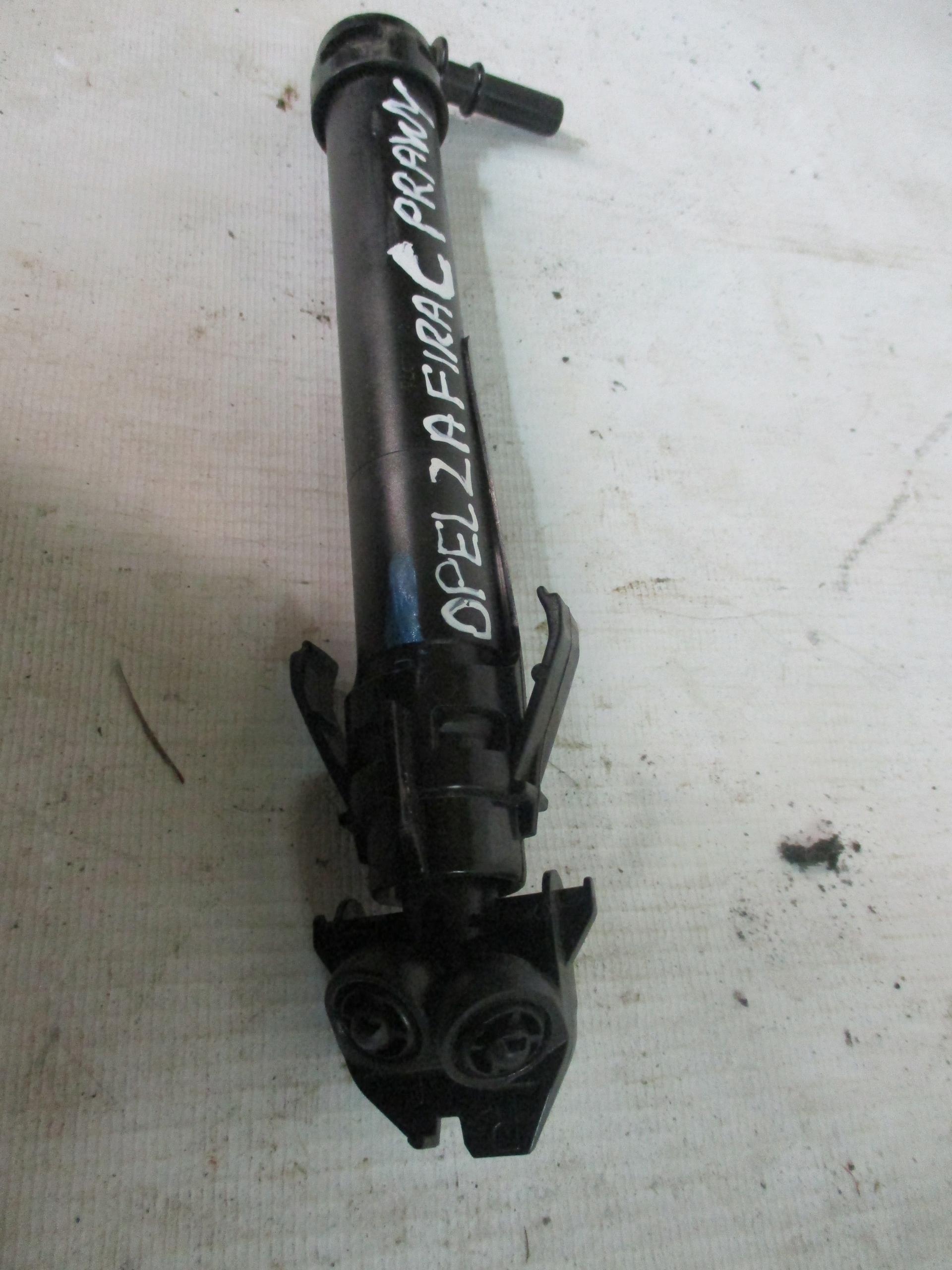washer reflektora right Opel Zafira C
