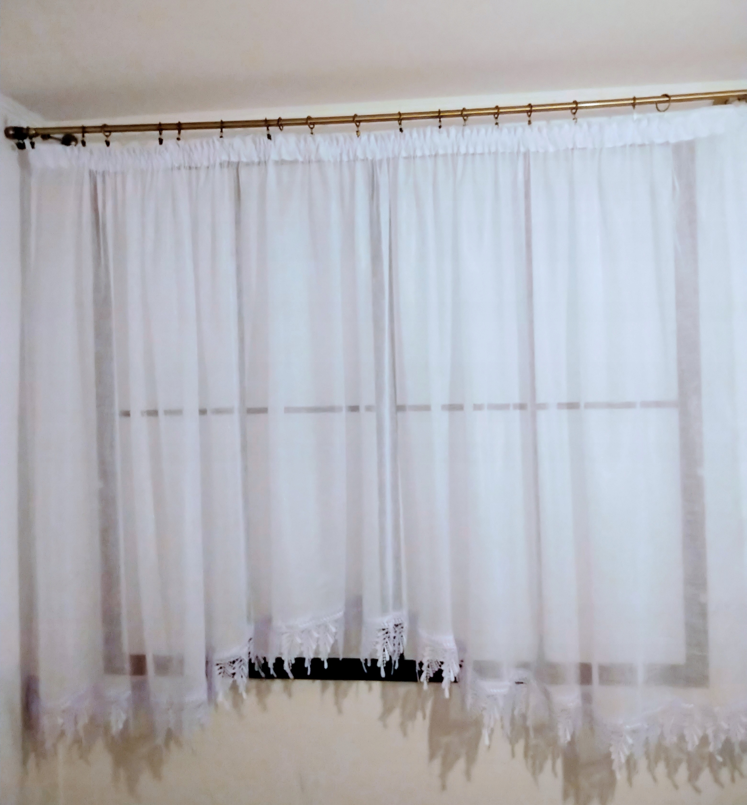 

Firana gotowa batyst szron błysk 400*150 biały