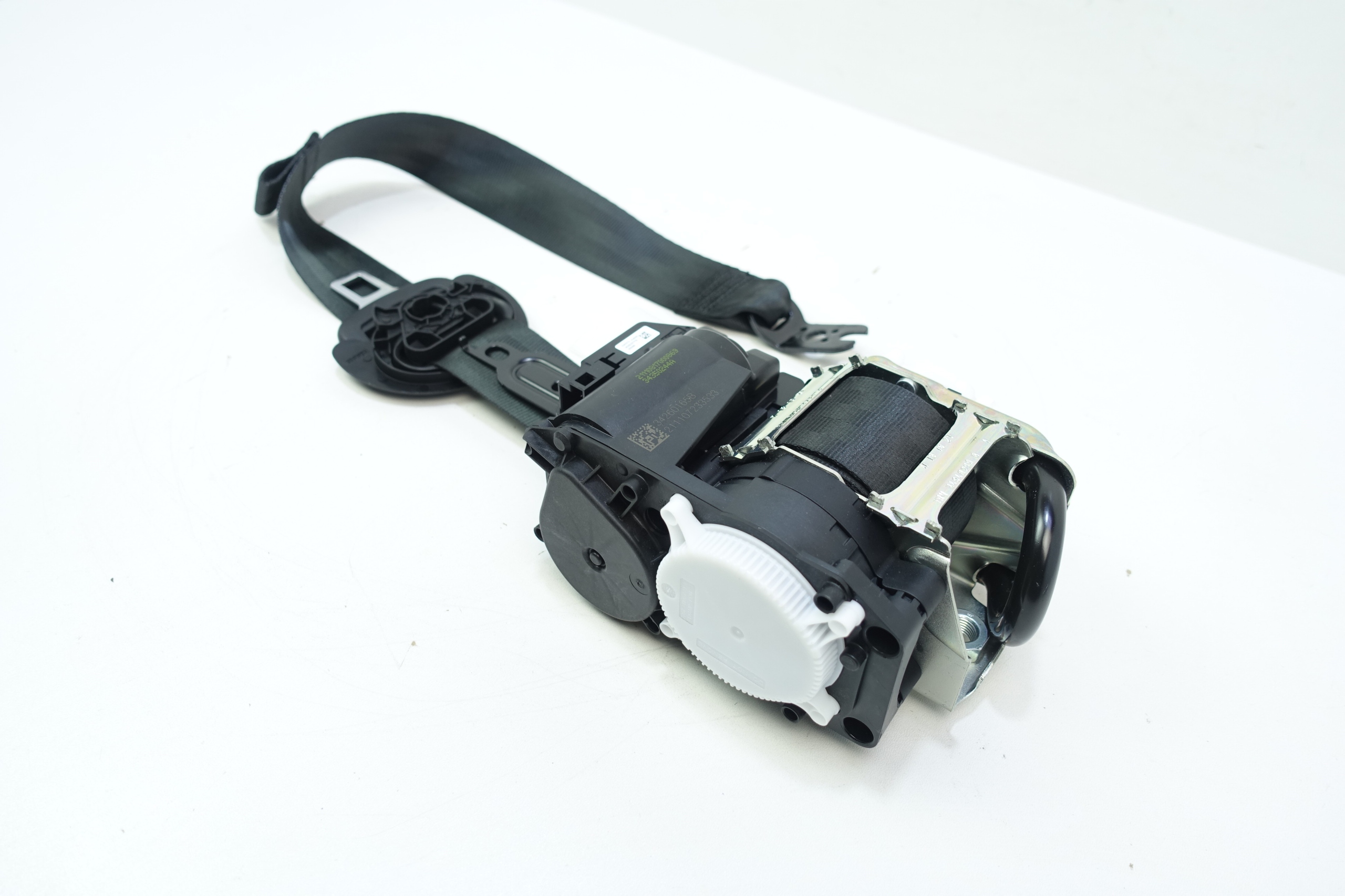 tension belt safety right front AUDI A3 8Y 20