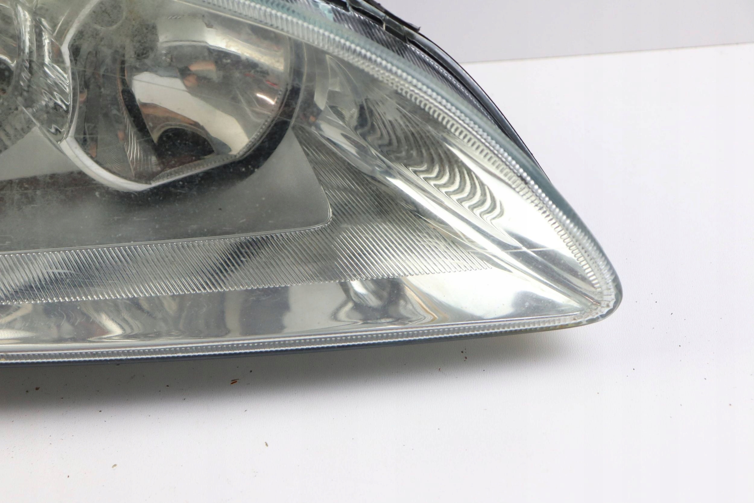 FORD FOCUS MK2 II light front right front EUROPA