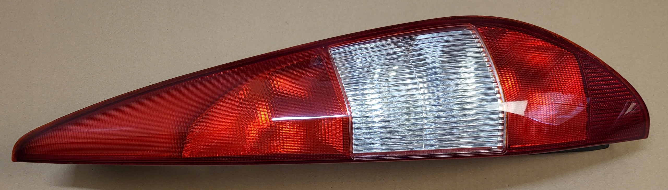 light left rear part rear left FORD MONDEO MK3 III KOMBI OE EU