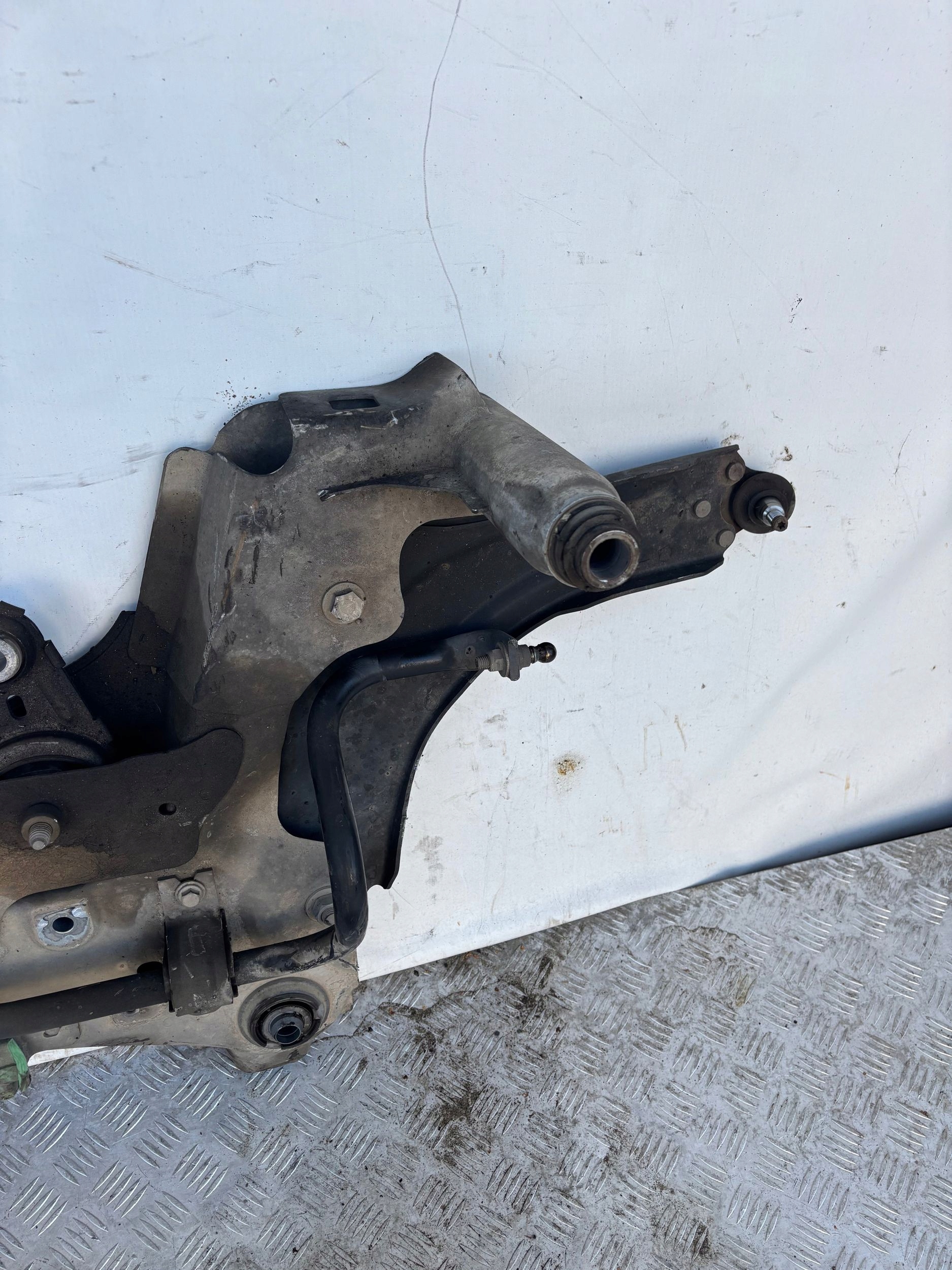 axle beam axle beam sider RENAULT MGANE III SCENIC III