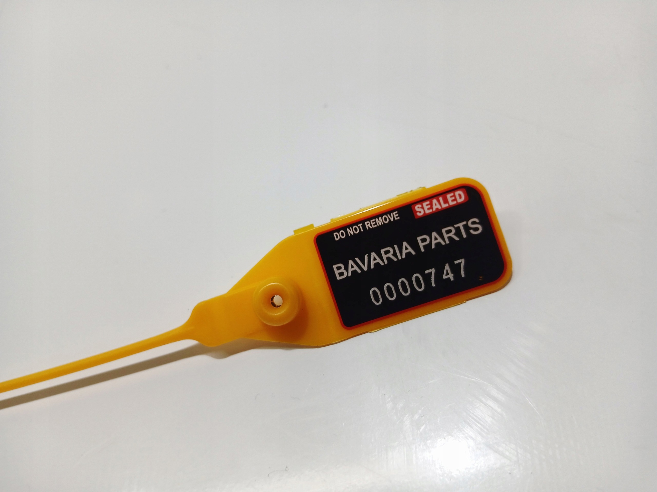 gurtstraffer links vorne BMW E60 E61 OE 7065847 (0000747)