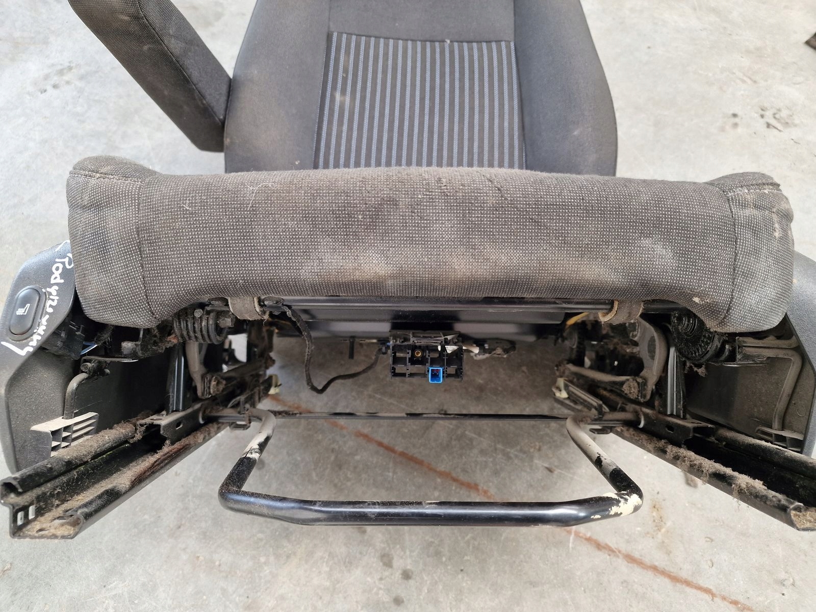 seat front left driver´s podgrzewany Ford Transit Custom 2,2 TDCI