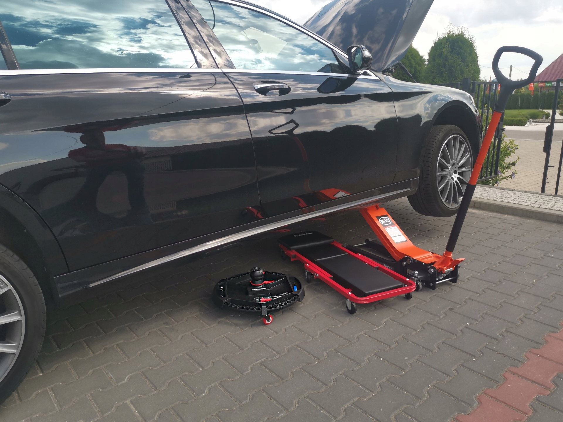 TACA WARSZTATOWA NA KOLACH LEZANKA LATARKA LED EAN 5901969120936