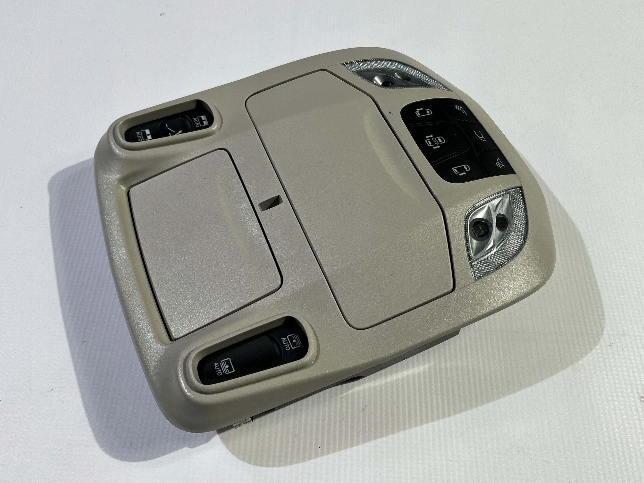 Feux phare oswietlenie Interne Cabine Chrysler Pacifica 2021-2024