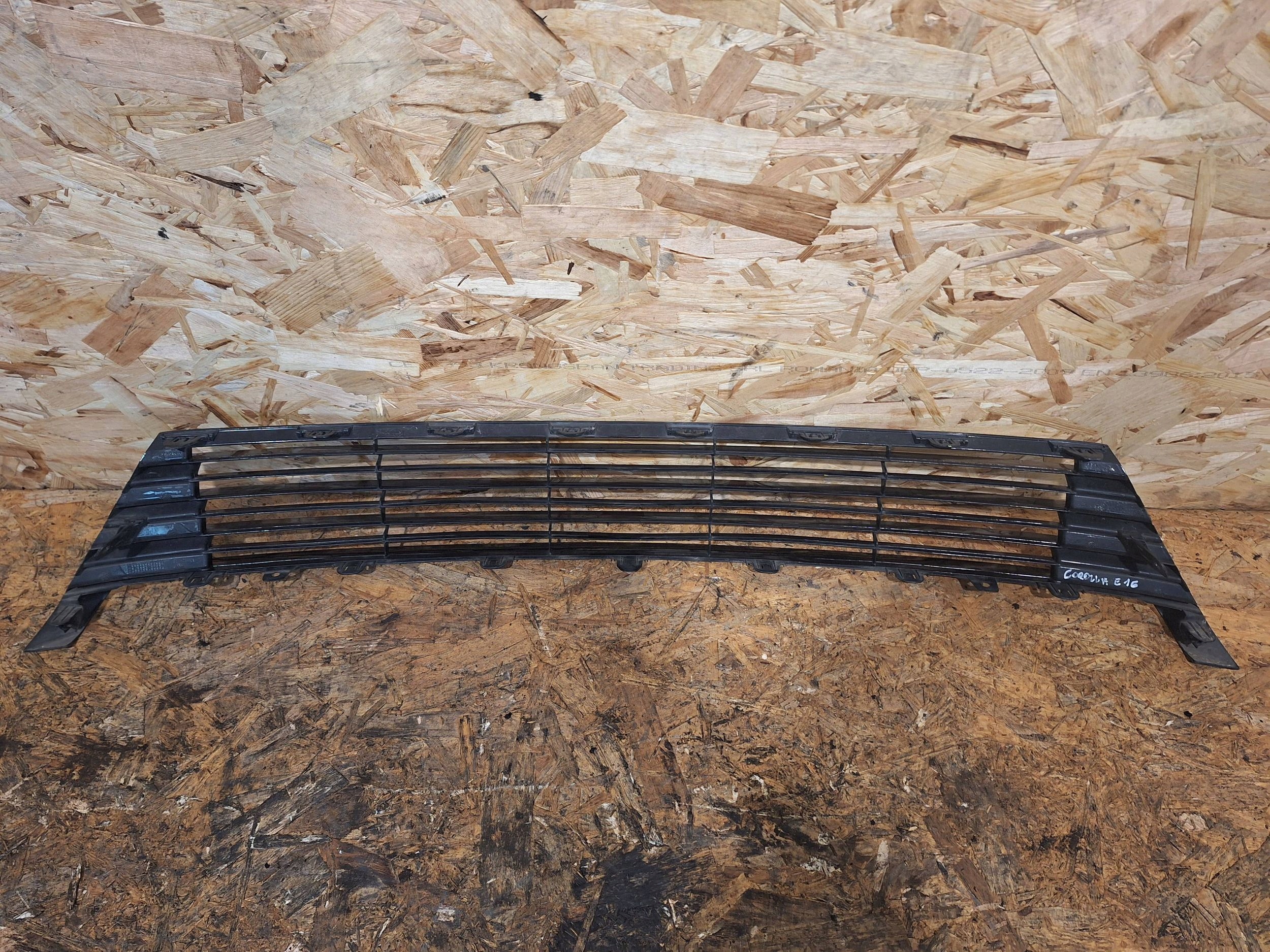 maska nárazníku předek 53112-02700 TOYOTA COROLLA E12 13-16