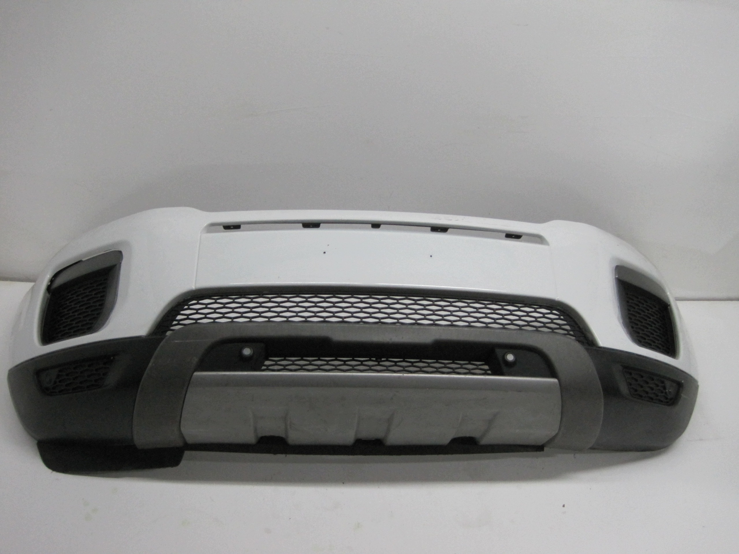 bumper RANGE ROVER EVOQUE 16R 4 PDC below RADAR front