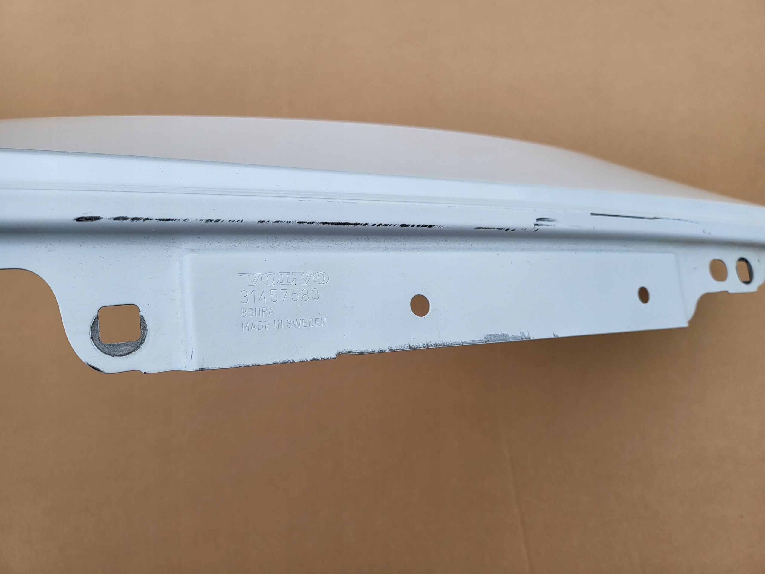 sinistra parafango VOLVO XC40 spoiler-IN HYBRID colore 707