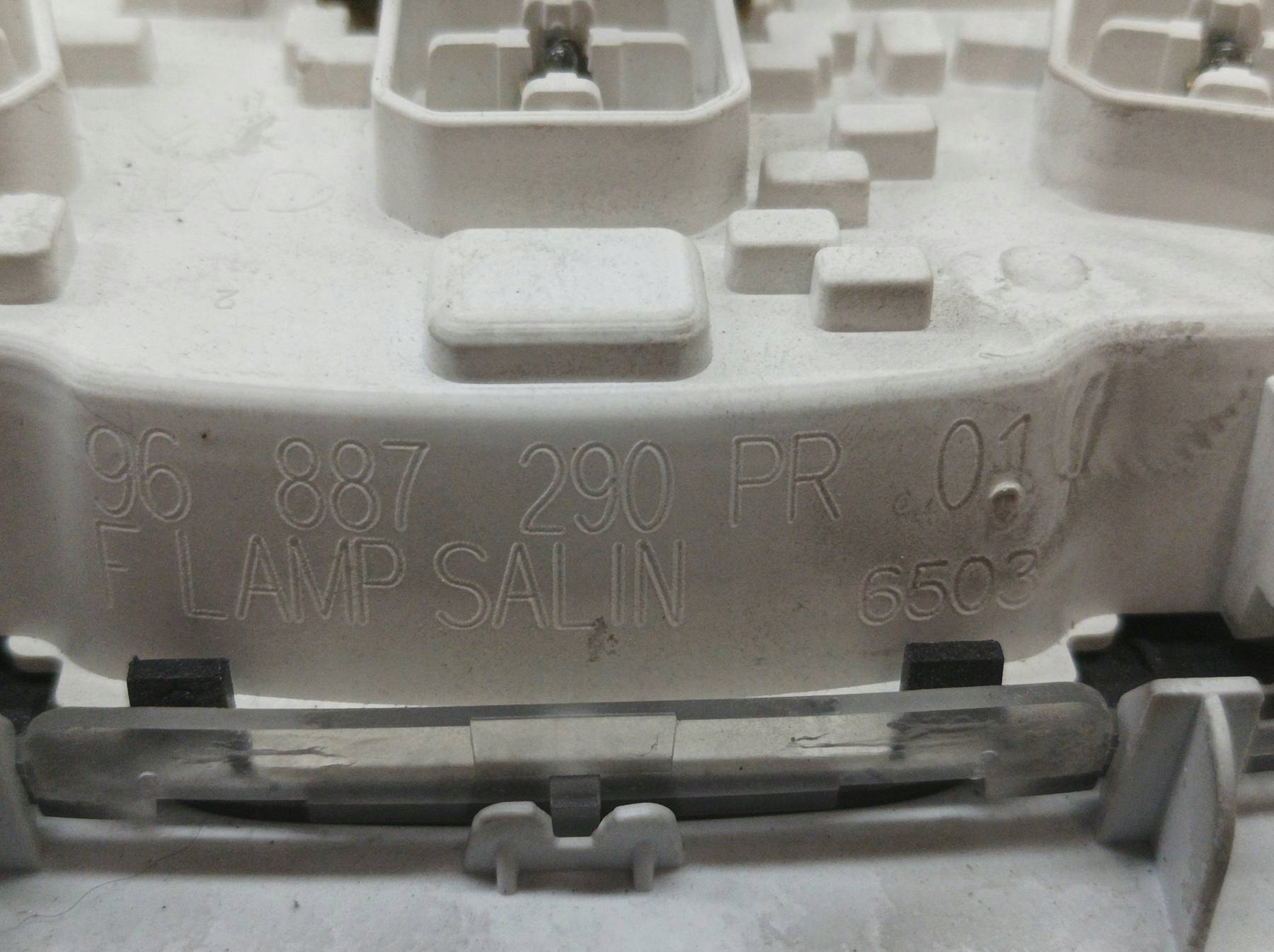 FANALE CIELO INTERNO Peugeot 308 II (2014- )
