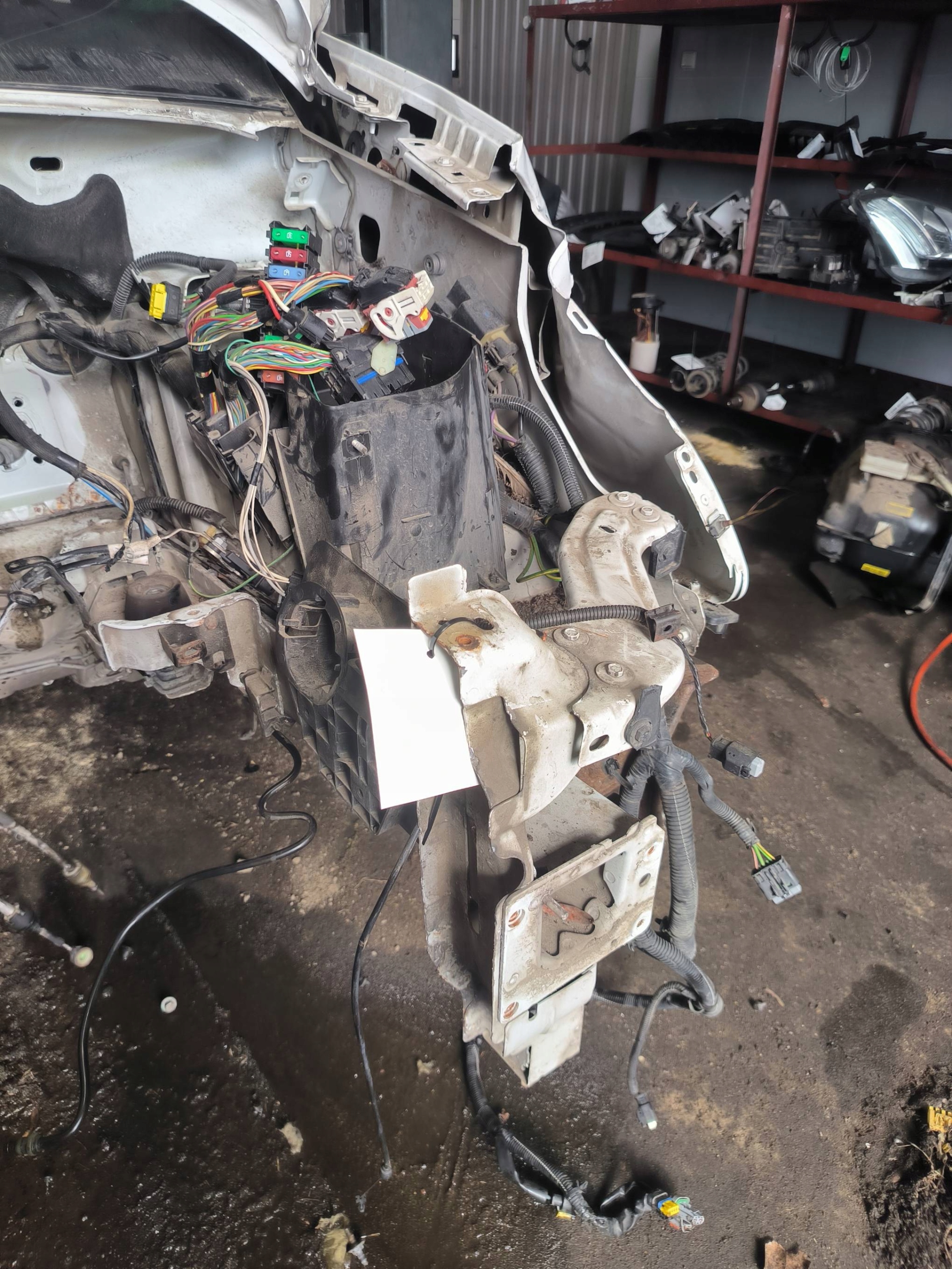 pipe end PODLUZNICY left PEUGEOT PARTNER II