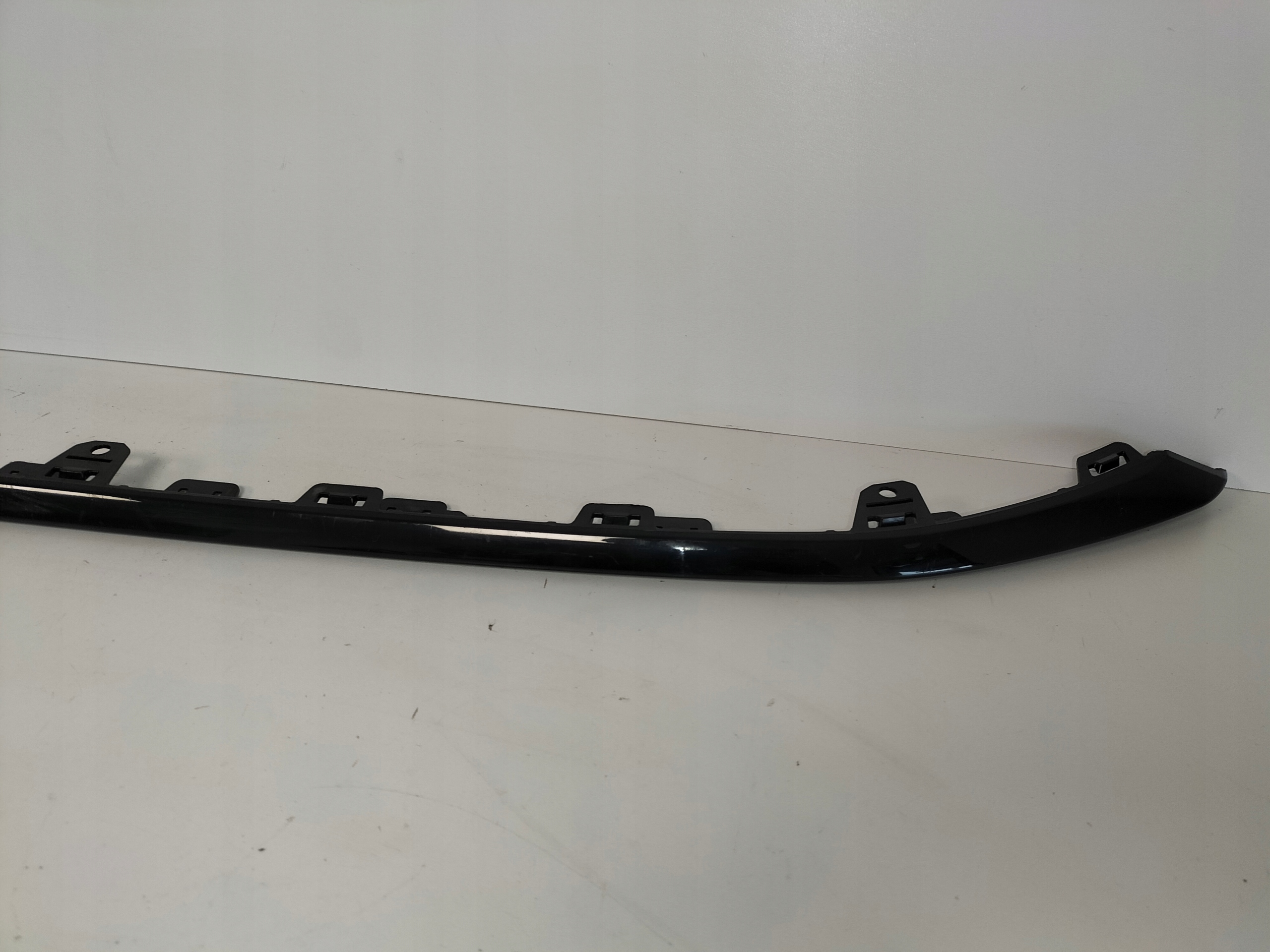 spoiler lišta doplněk nárazníku předního předek AUDI A3 8Y 20