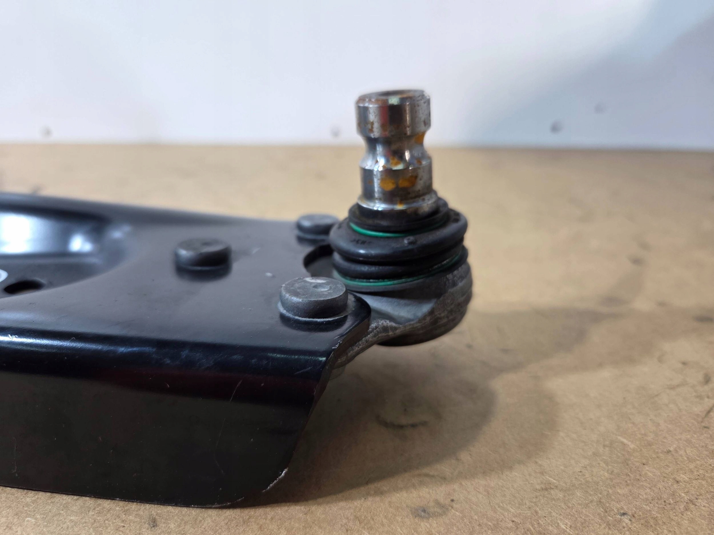 Citroen C3 IV 2025r arm front left 17411909 (Q834)