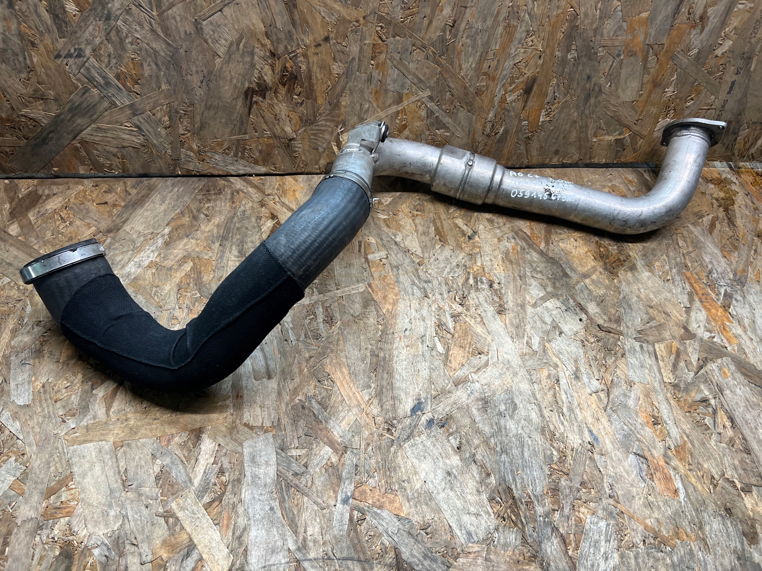 pipe hose air hose AUDI A6 A7 3.0 TDI