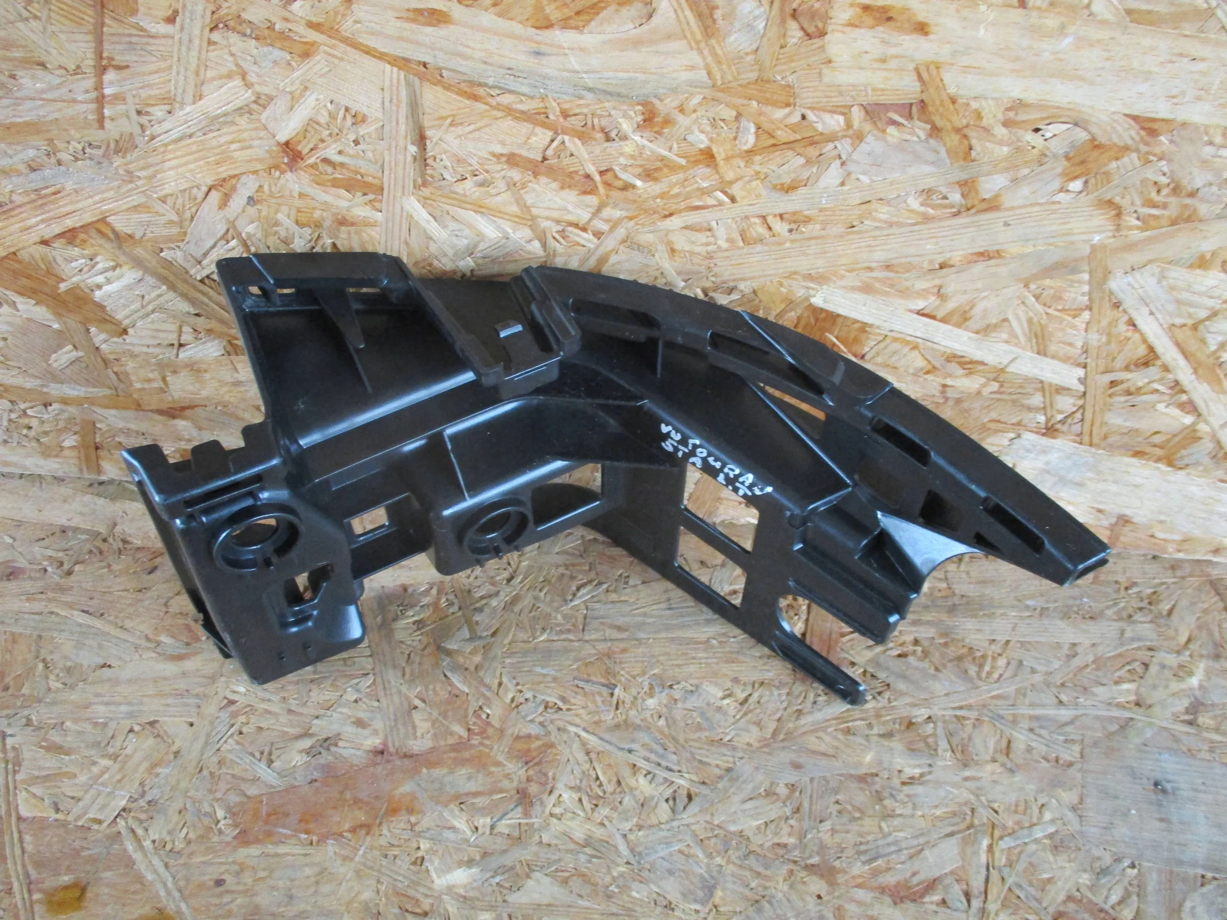bumper bracket rear part left VW TOURAN III 5TA