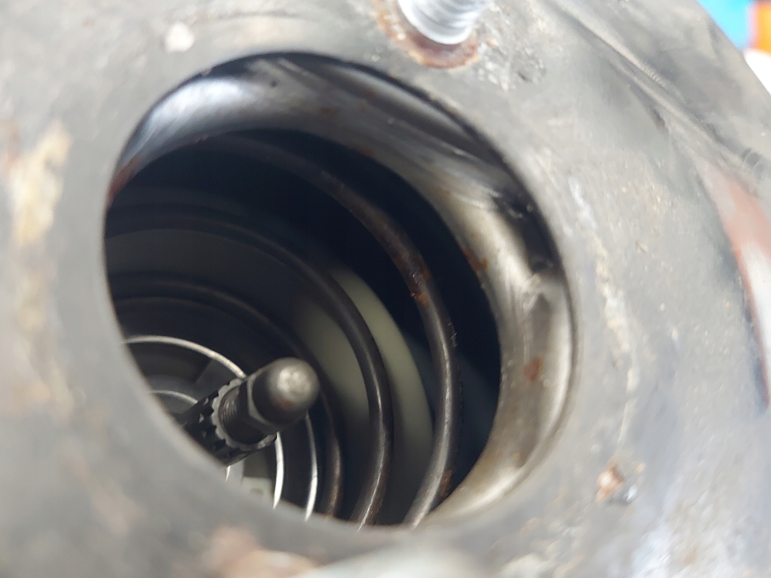 servo Pompa VOLVO V40 30857437 1.9 TD