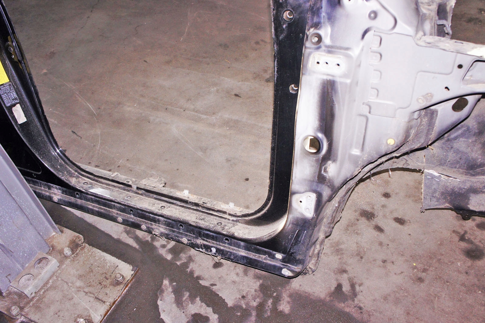 Lz342 Lexus RX II Порог Стойка A Правый Перед