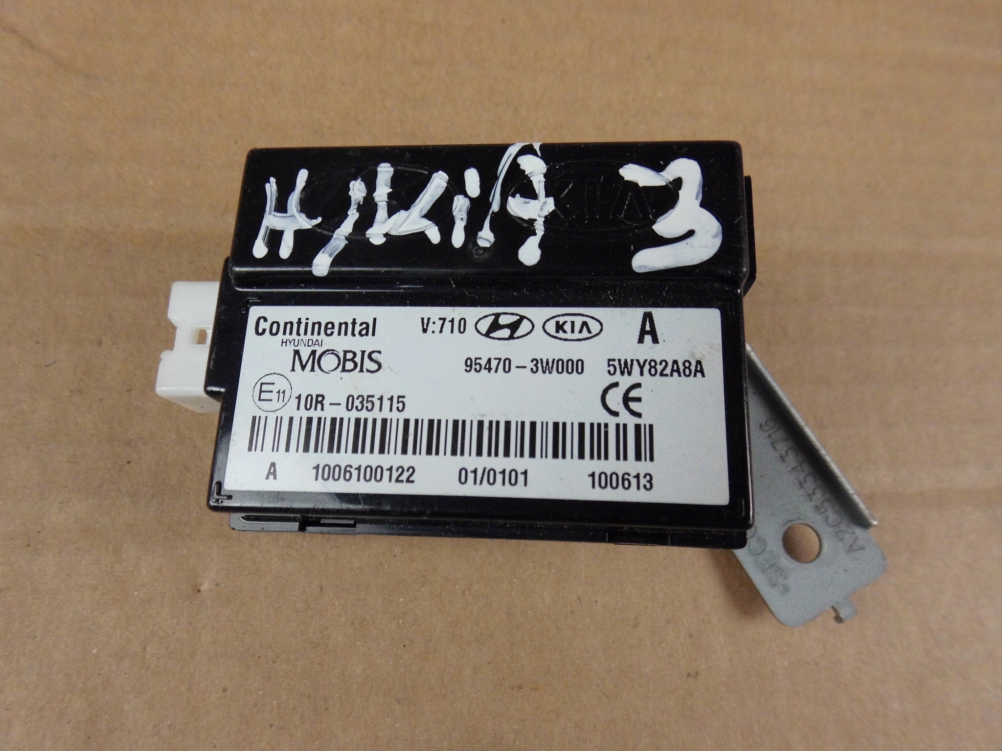 Kia Sportage III modulo KEYLESS 95470-3W000