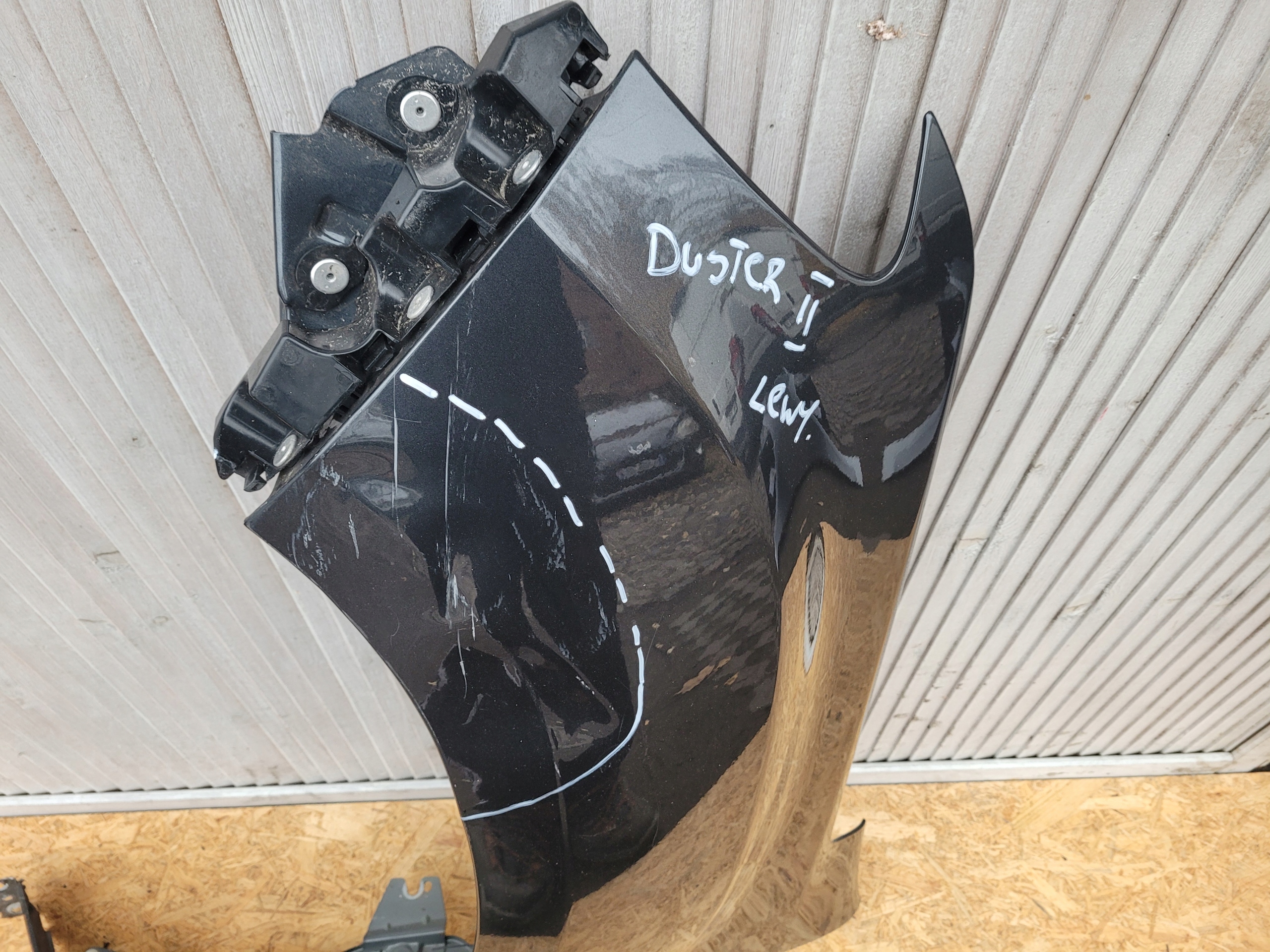fender front front left DACIA DUSTER II
