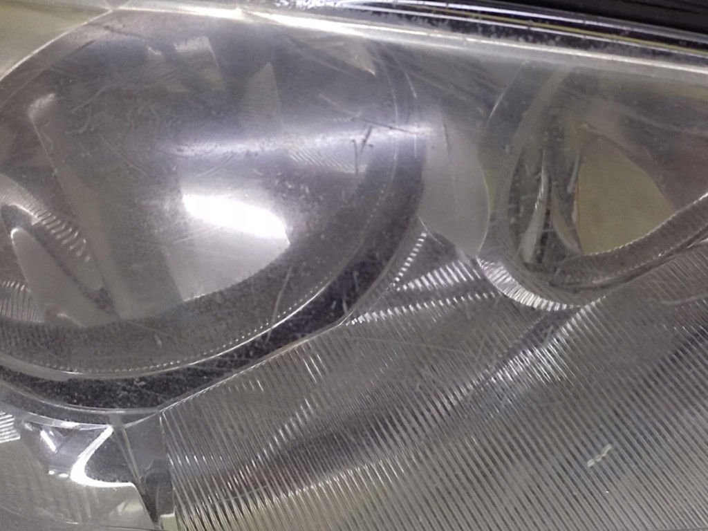 FORD MONDEO MK3 REFLEKTOR light right front 0301174202