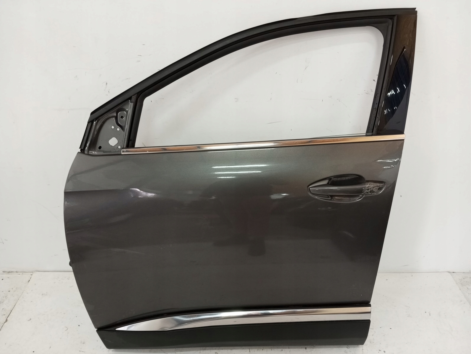 door left front PEUGEOT 3008 II 22R