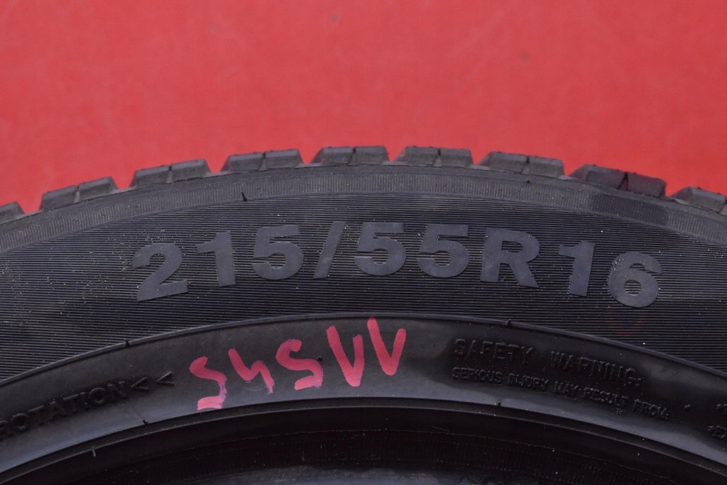 tyre tyres 2 pcs TRIANGLE all season 215/65/16 24R