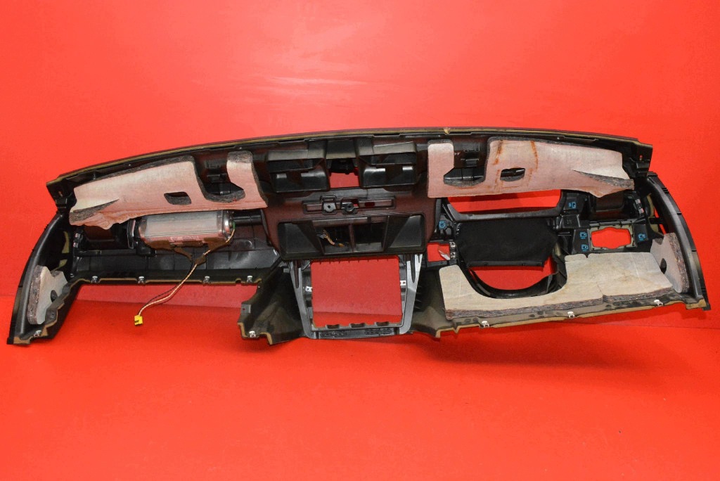 dashboard instrument panel console cockpit airbag EU BMW E90 E91 04-10