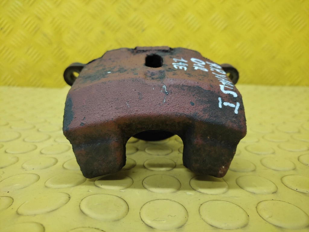 TOYOTA YARIS and 1.4 caliper right front