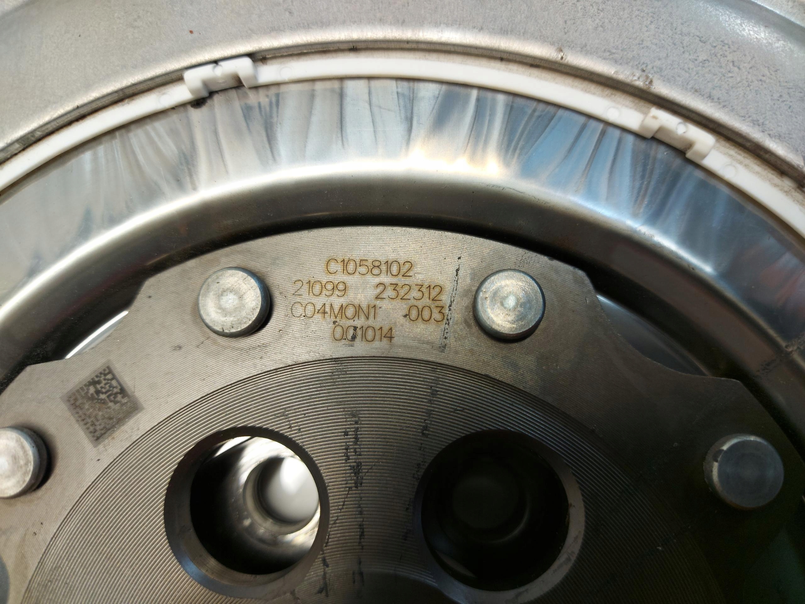 Mercedes GLA II H247 wheel flywheel 1.3 hybryda