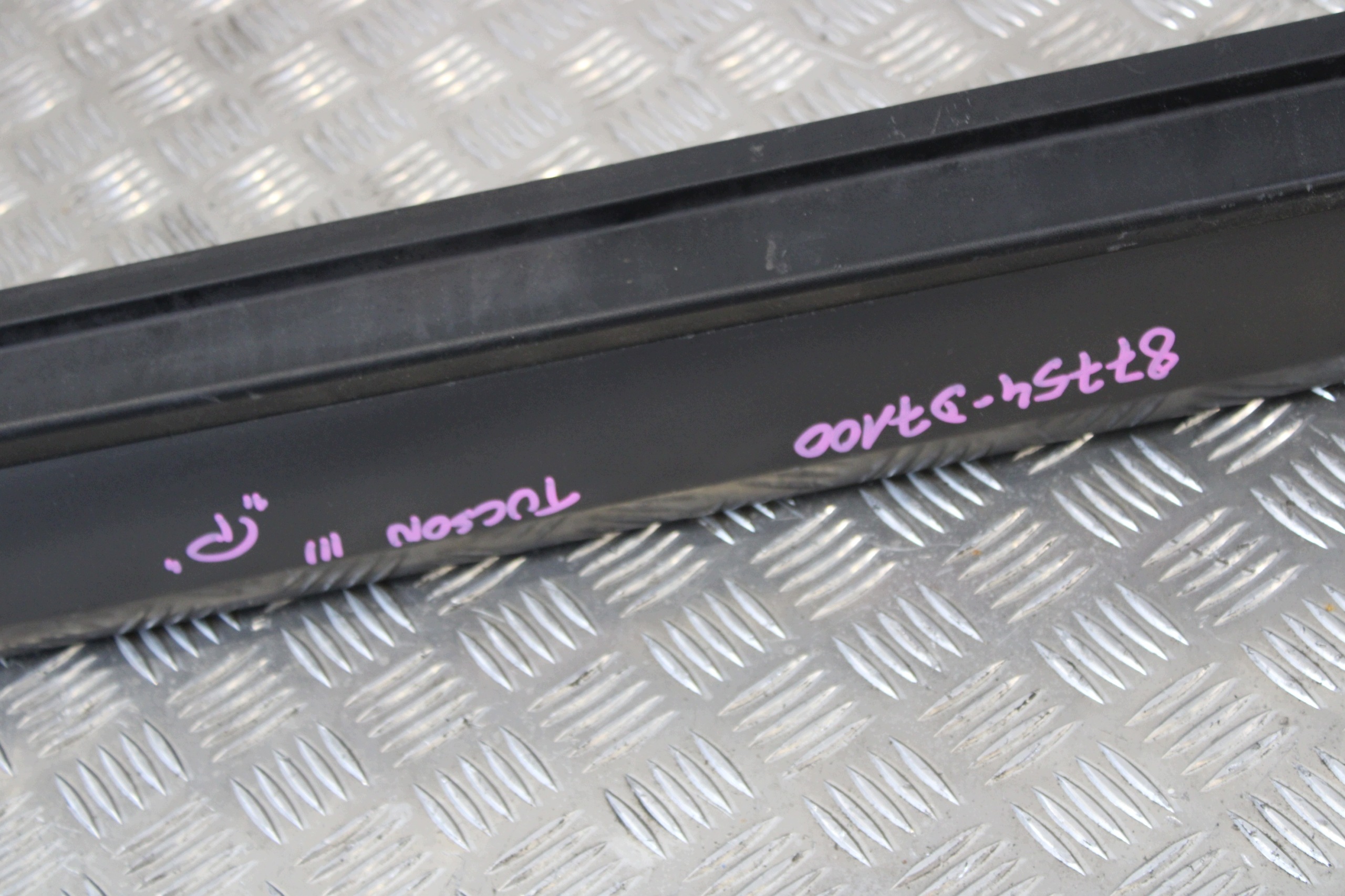 cap threshold right threshold right 87754-D7100 HYUNDAI TUCSON III 3