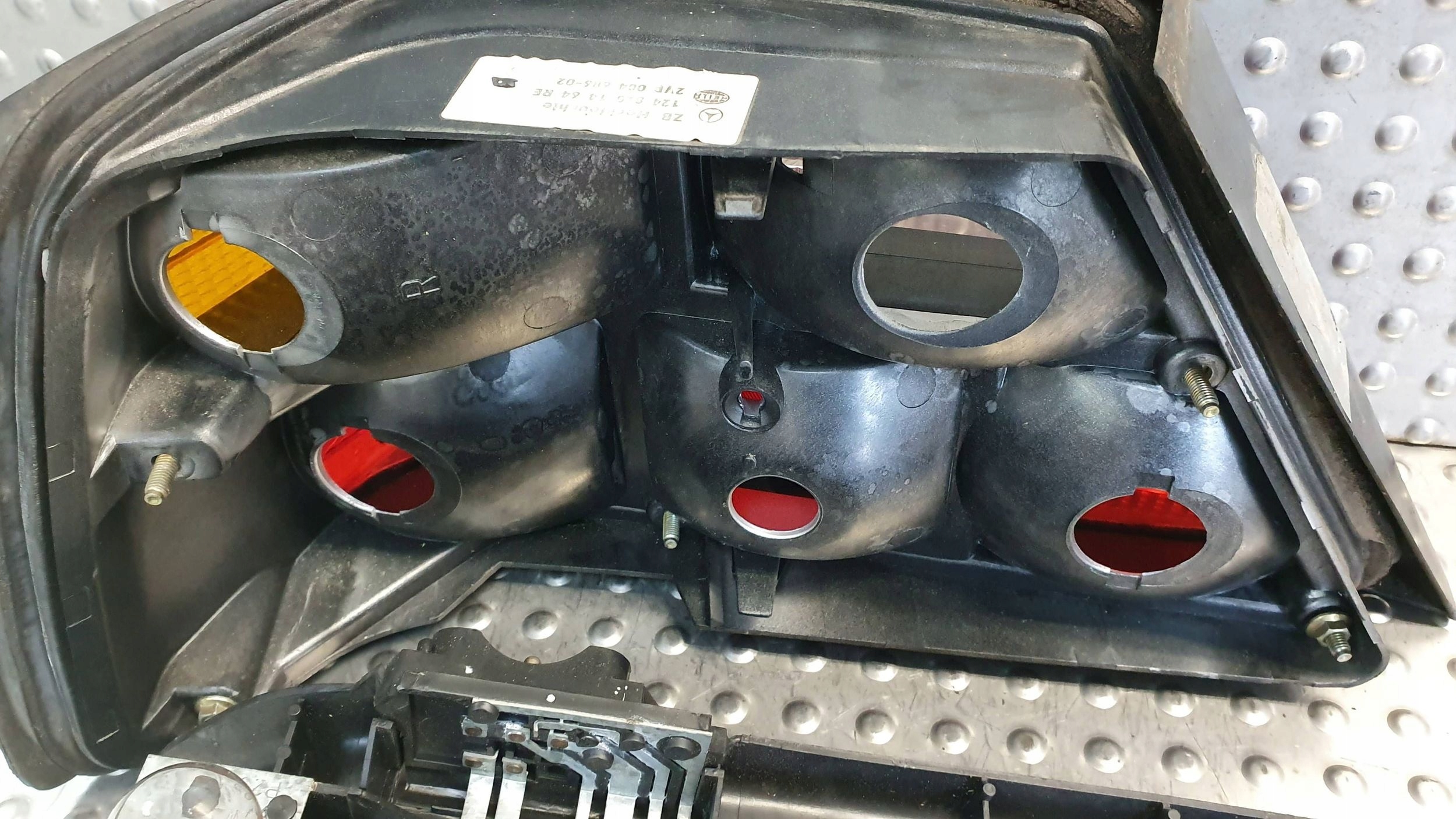 light rear part right 1248201464 MERCEDES W124 93