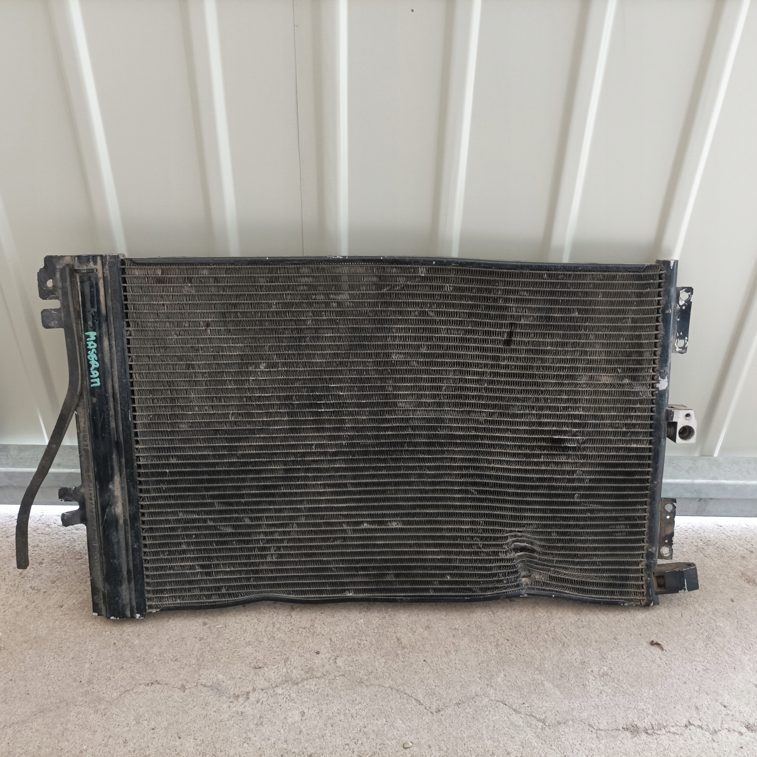 Maserati Quattroporte 04-13 Радіатор Кондиціонера