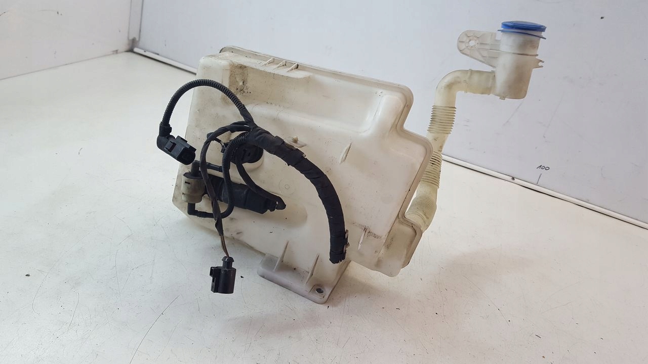 Réservoir Lave phares Audi A3 8P