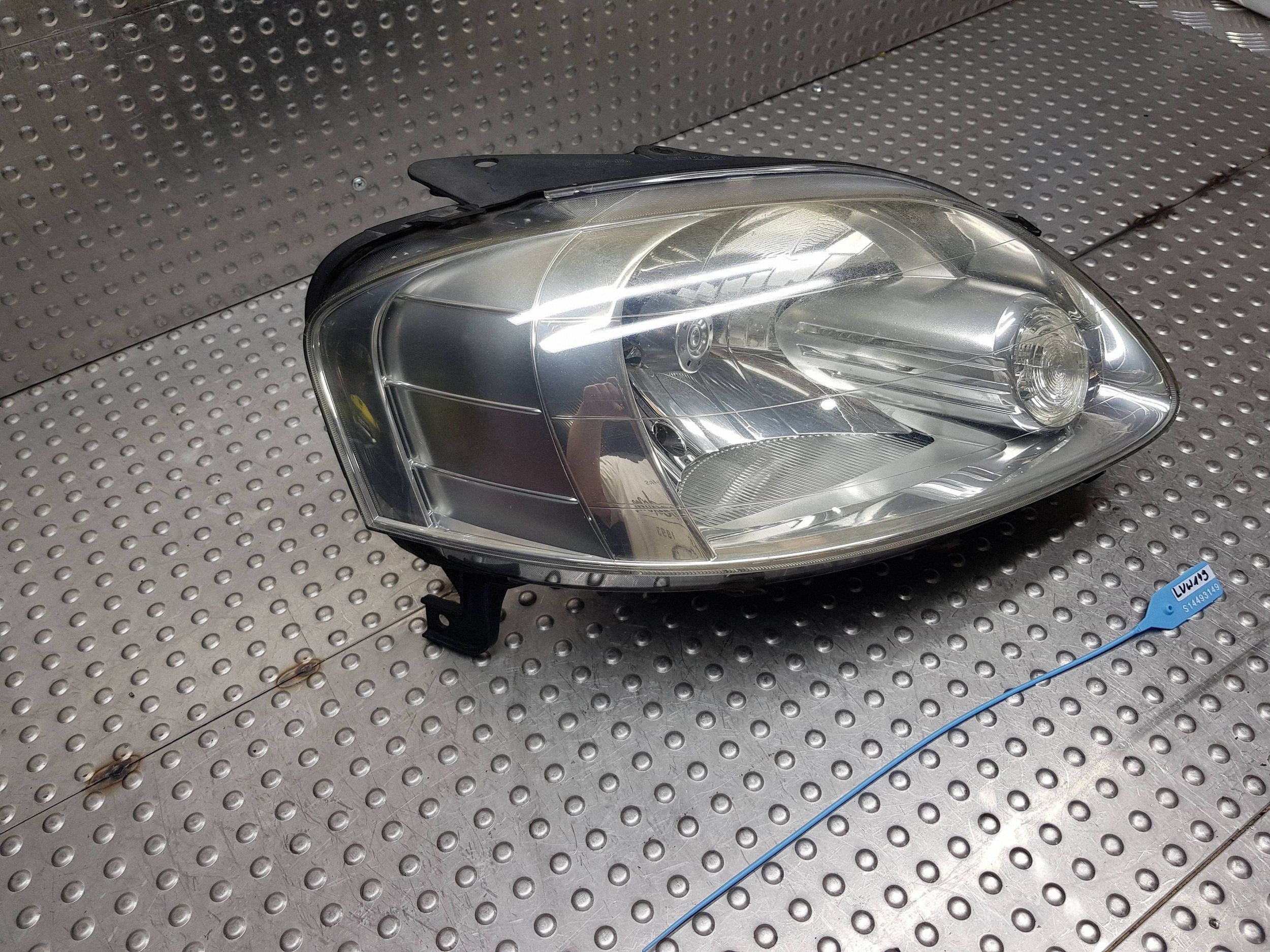 light REFLEKTOR right front ARTEB VW FOX II 5Z1 3D EUROPA