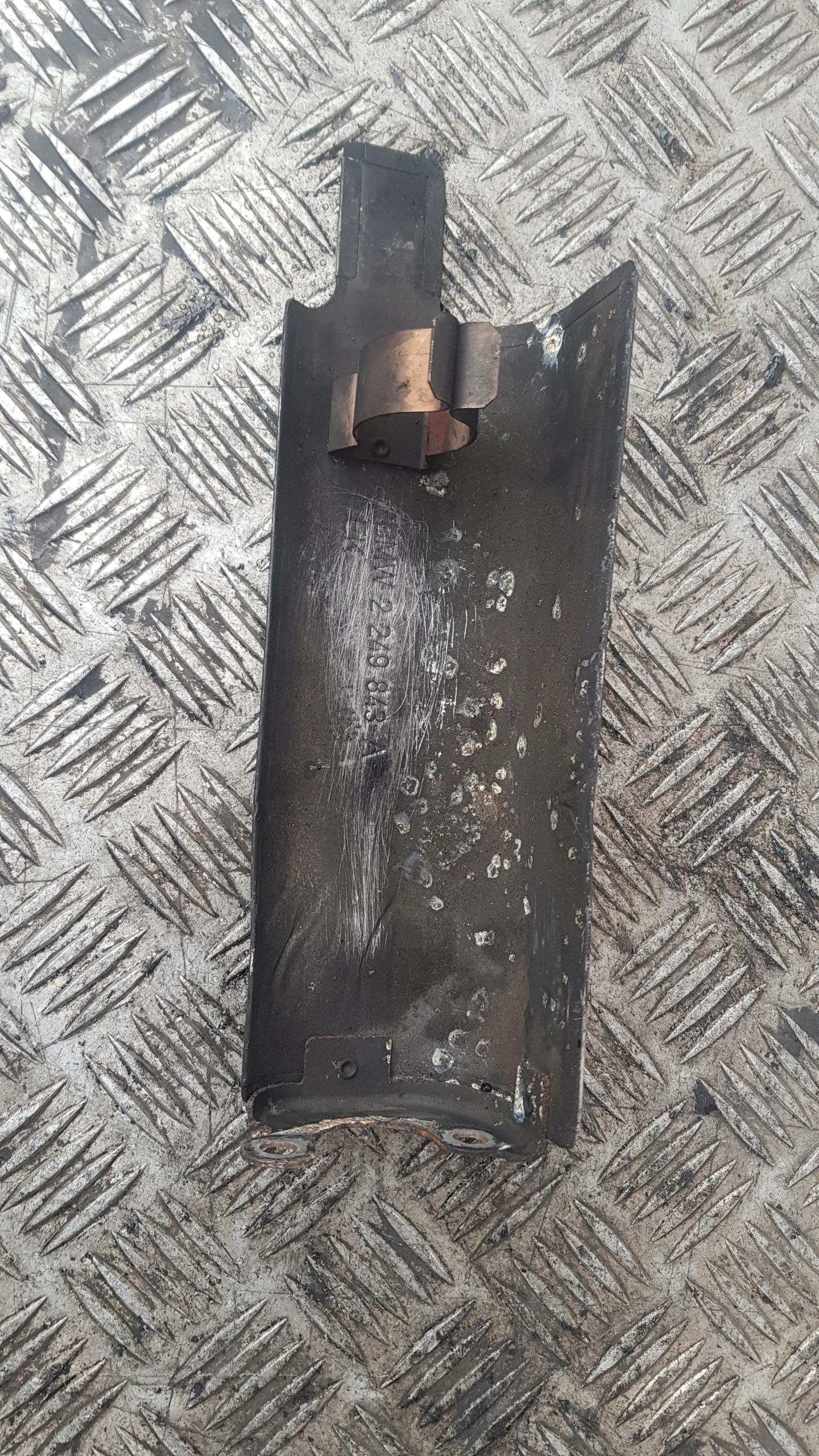 BMW E39 525D Blende Abdeckung TERMICZNA 2249843A