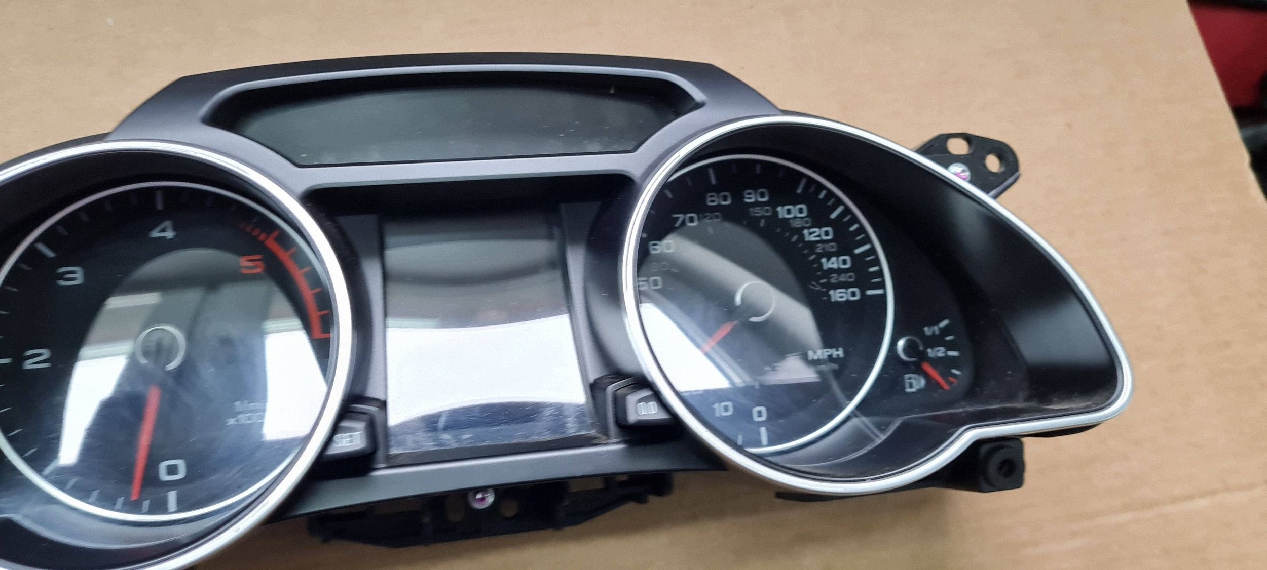 A5 8T LIFT dials clock 2.0 TDI DIESEL 8T0920983M UK