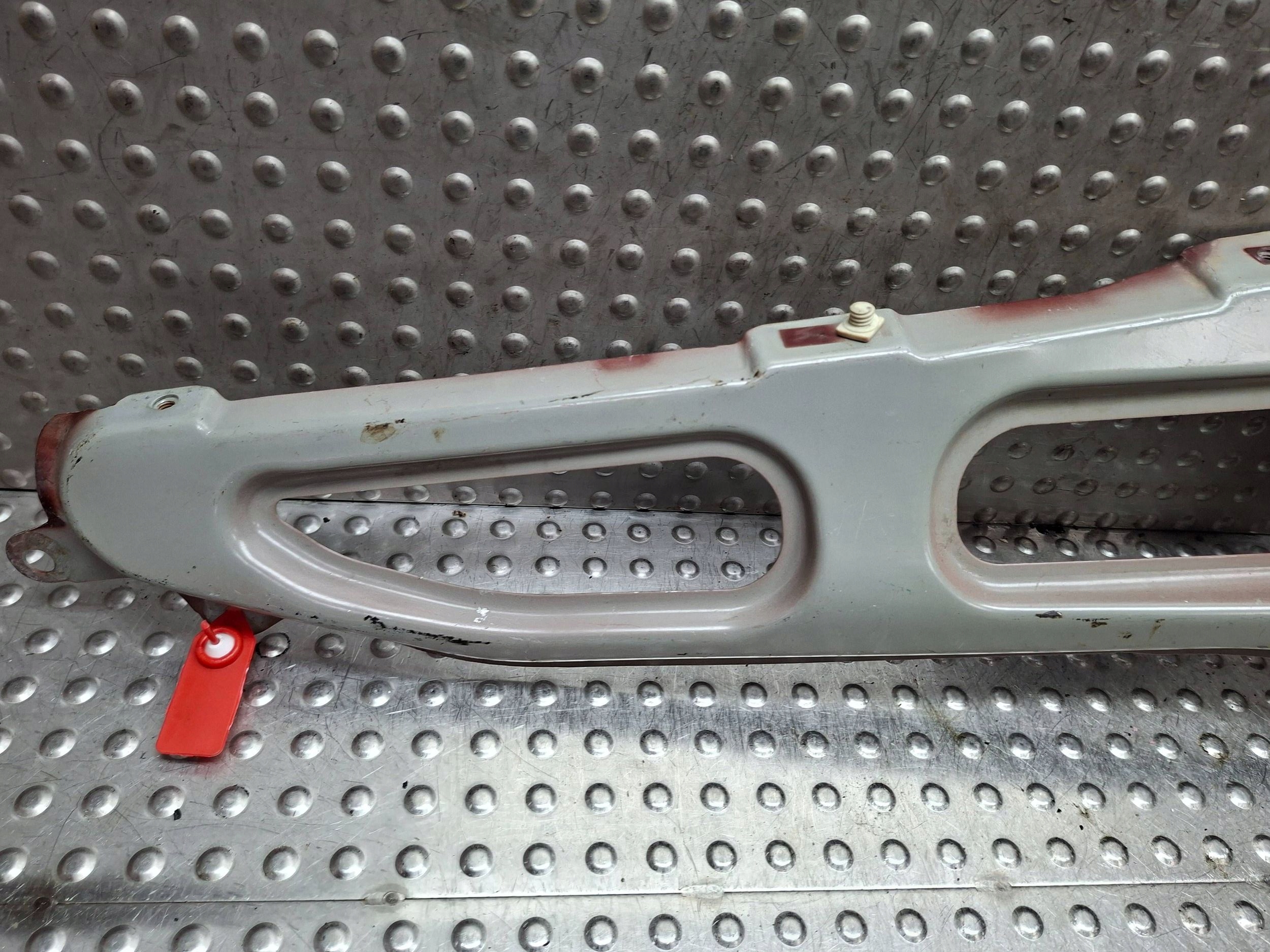 Support plaque Aile Avant Droite 641346998 RENAULT SCENIC IV 2015
