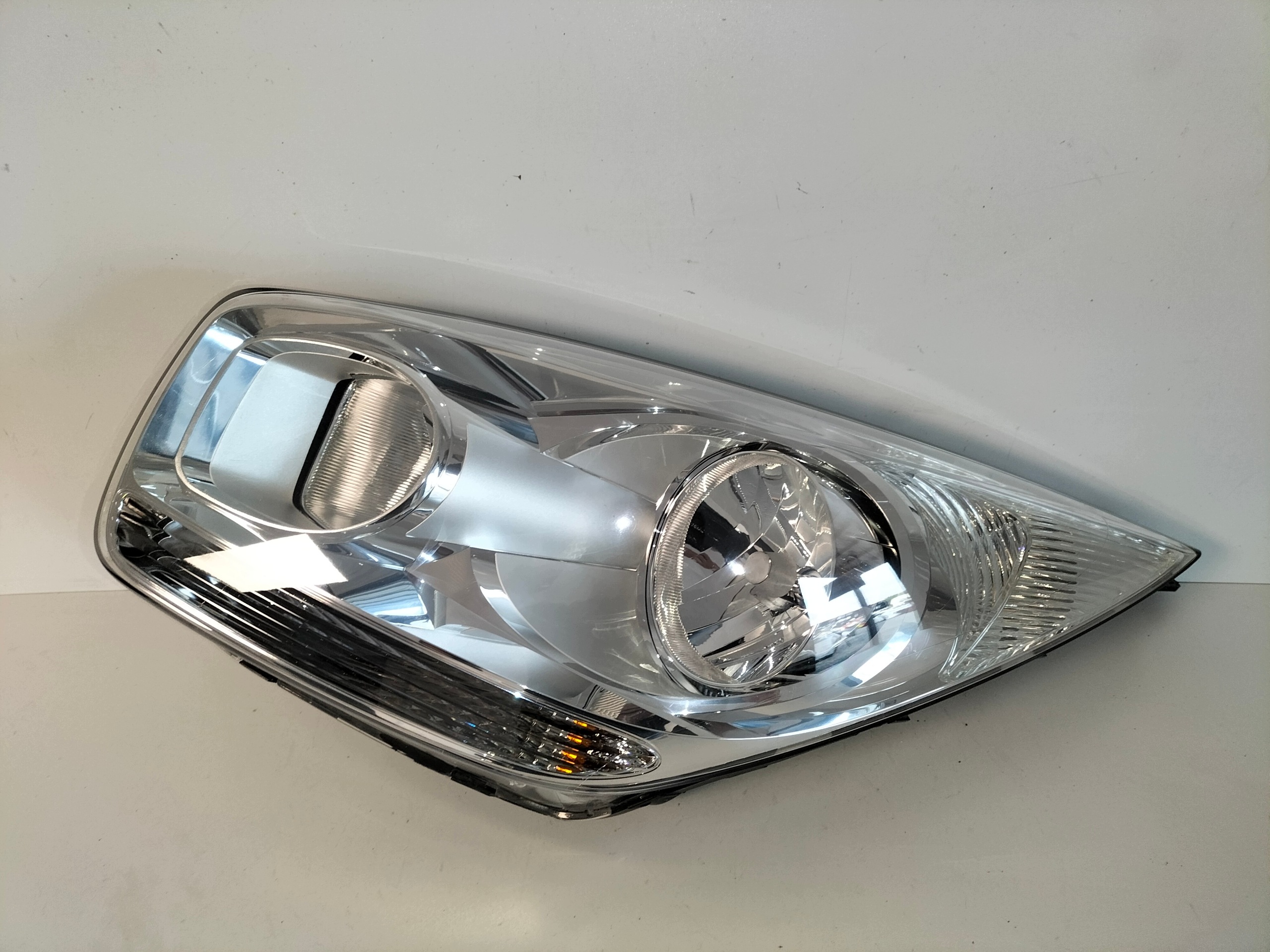 light front reflektor left KIA VENGA 10