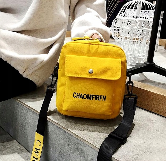 Torebka żółta saszetka listonoszka płótno miejska Materiał dominujący tkanina