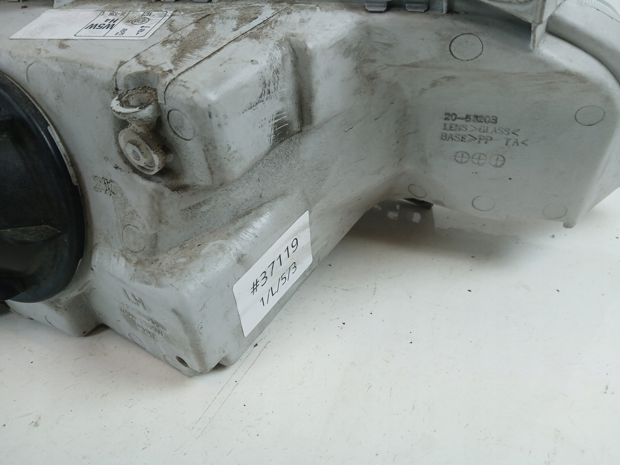 VW SHARAN and light left front indicator GRATIS