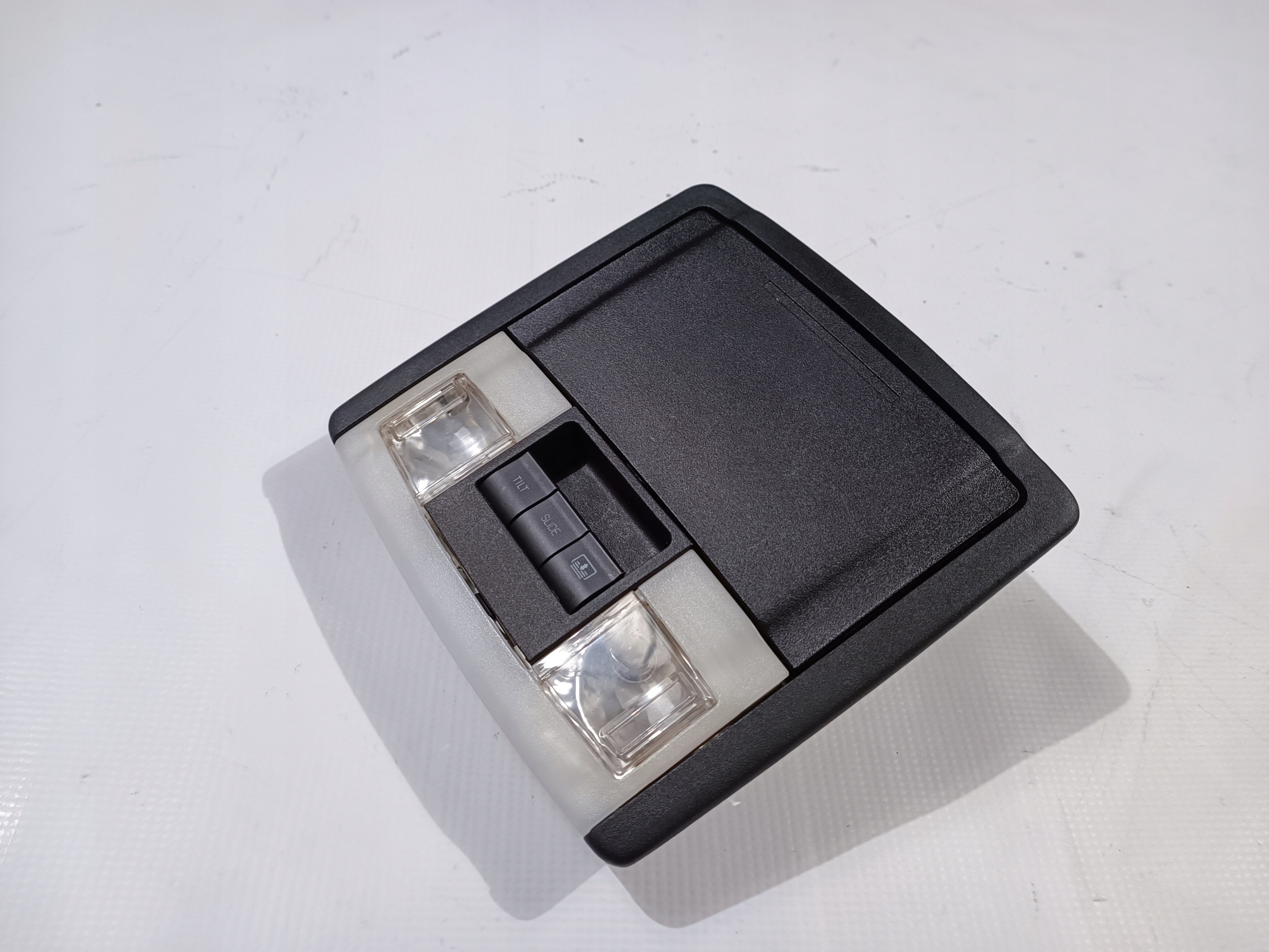 FANALE CIELO INTERNO Plafoniera cabina Ford Explorer 2016
