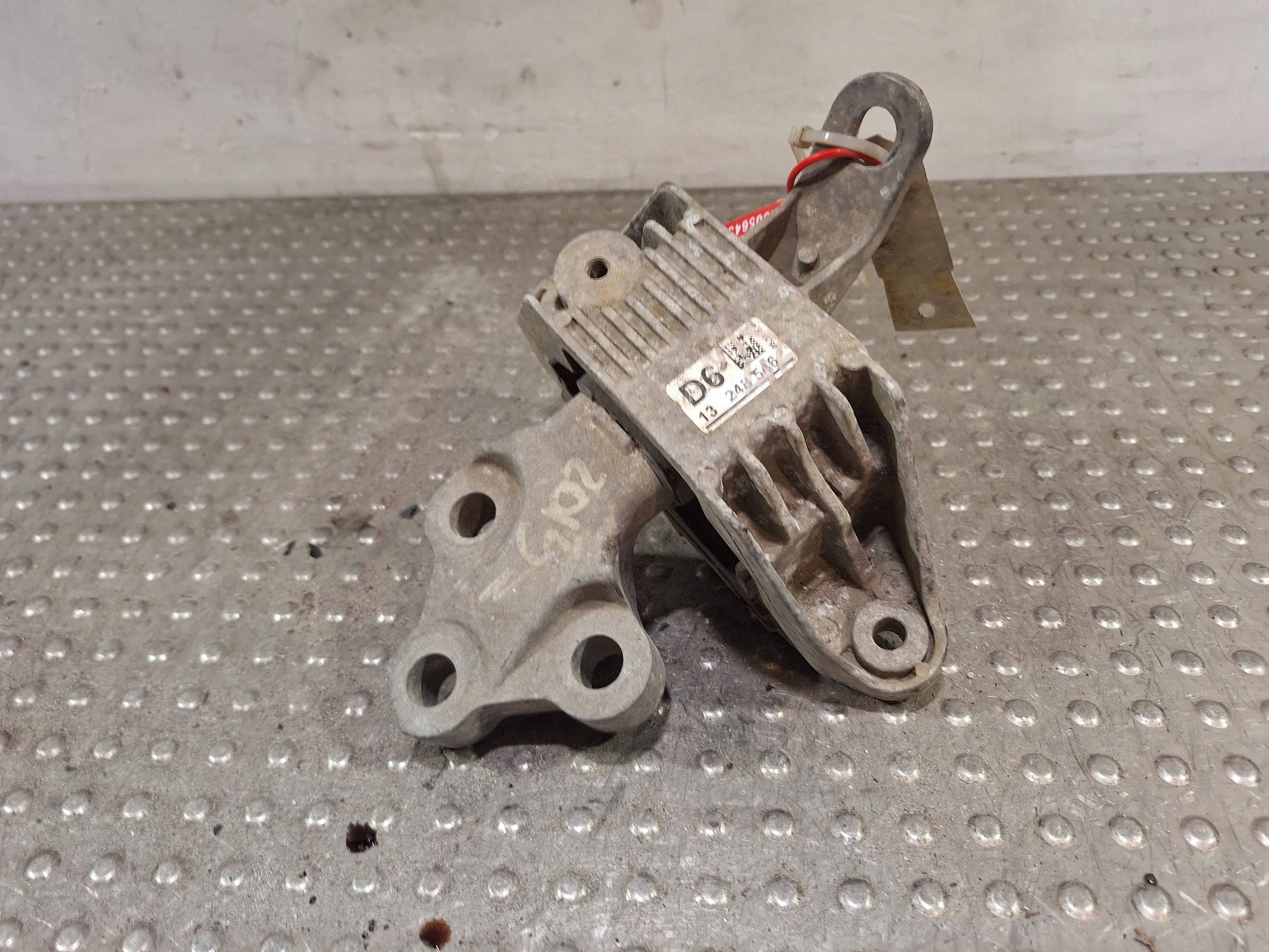 holder engine mount 13248546 OPEL ASTRA J 1.7 CDTI 10