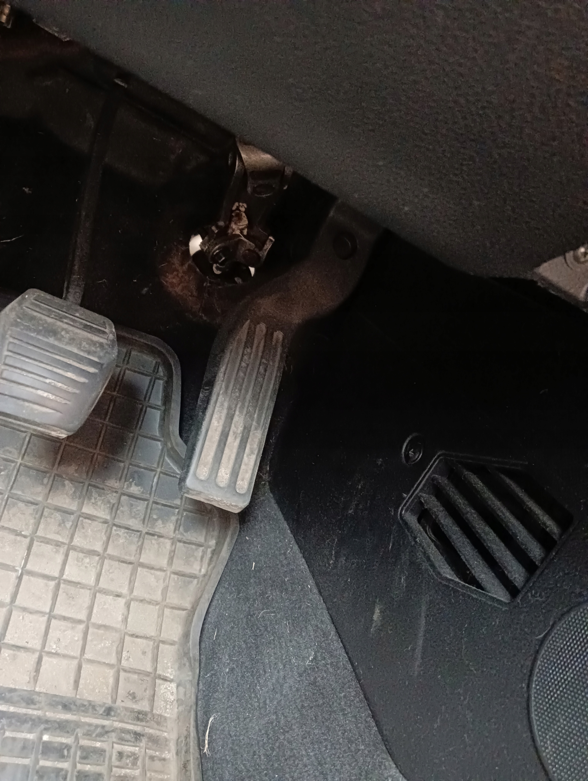 FORD MONDEO MK3 accelerator pedal